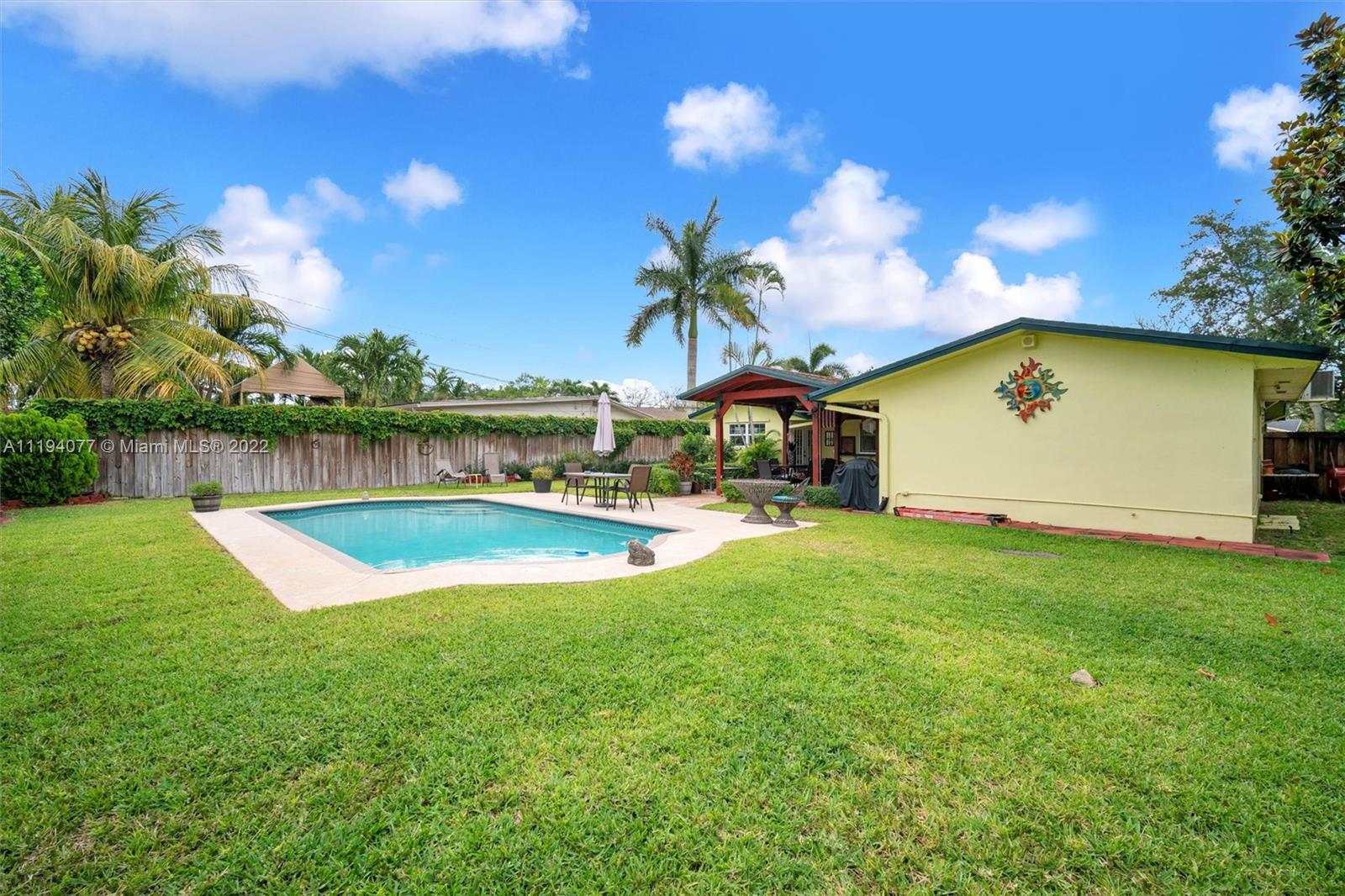 Listing Photo 33