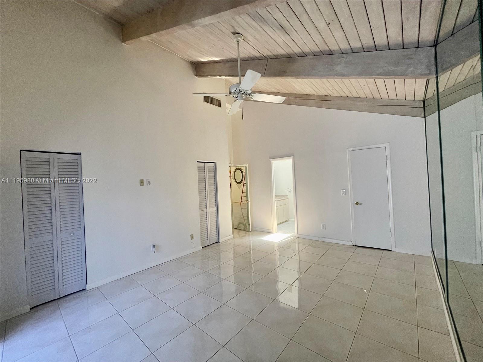 2747 S Parkview Dr 2747, Hallandale Beach, Florida 33009, 3 Bedrooms Bedrooms, ,2 BathroomsBathrooms,Residential,For Sale,2747 S Parkview Dr 2747,A11195988