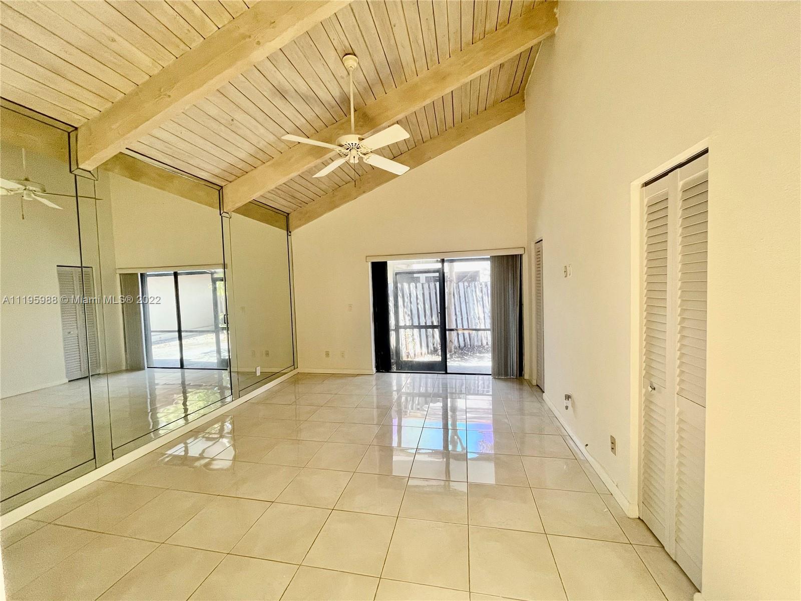 2747 S Parkview Dr 2747, Hallandale Beach, Florida 33009, 3 Bedrooms Bedrooms, ,2 BathroomsBathrooms,Residential,For Sale,2747 S Parkview Dr 2747,A11195988