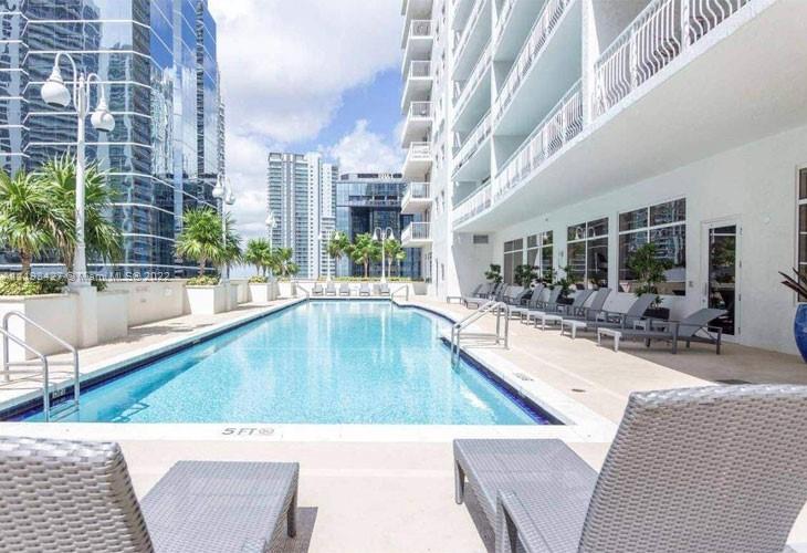 1200 Brickell Bay Dr 2510, Miami, Florida 33131, ,1 BathroomBathrooms,Residential,For Sale,1200 Brickell Bay Dr 2510,A11193427