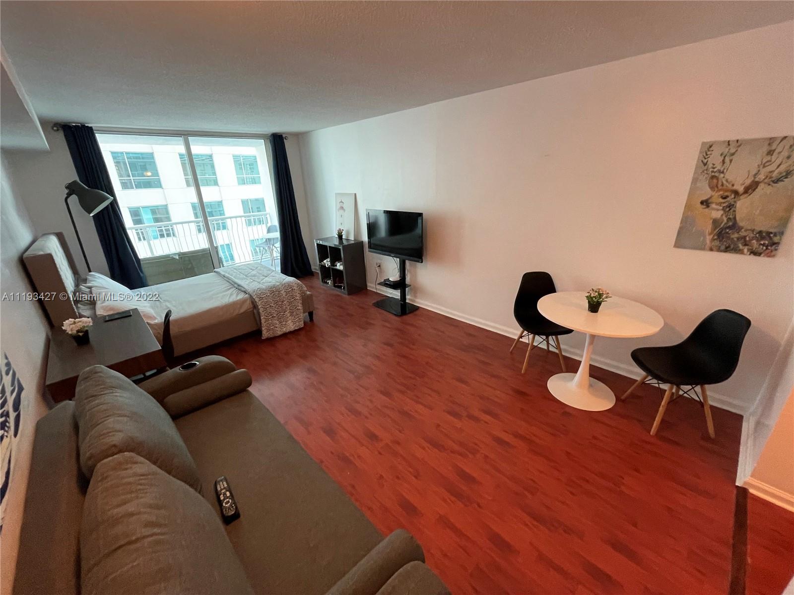 1200 Brickell Bay Dr 2510, Miami, Florida 33131, ,1 BathroomBathrooms,Residential,For Sale,1200 Brickell Bay Dr 2510,A11193427