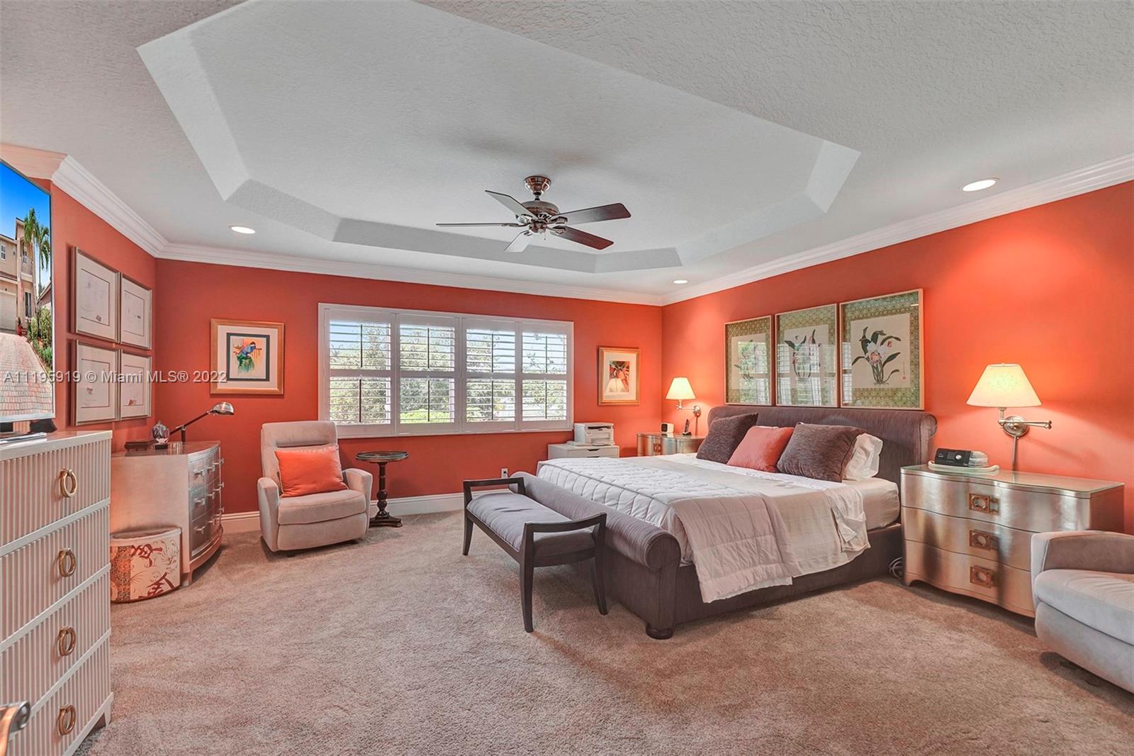 Listing Photo 11