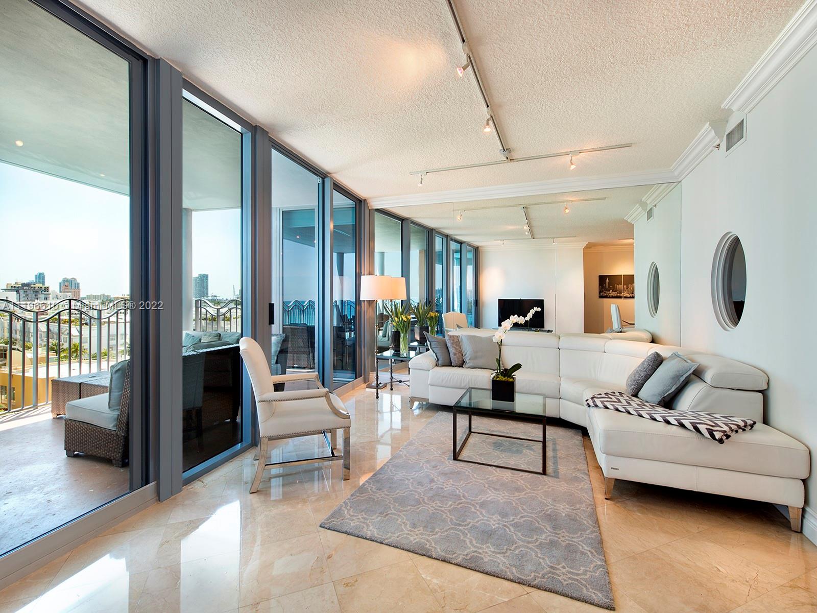 1500 Ocean Dr 704, Miami Beach, Florida 33139, 2 Bedrooms Bedrooms, ,3 BathroomsBathrooms,Residentiallease,For Rent,1500 Ocean Dr 704,A11196610