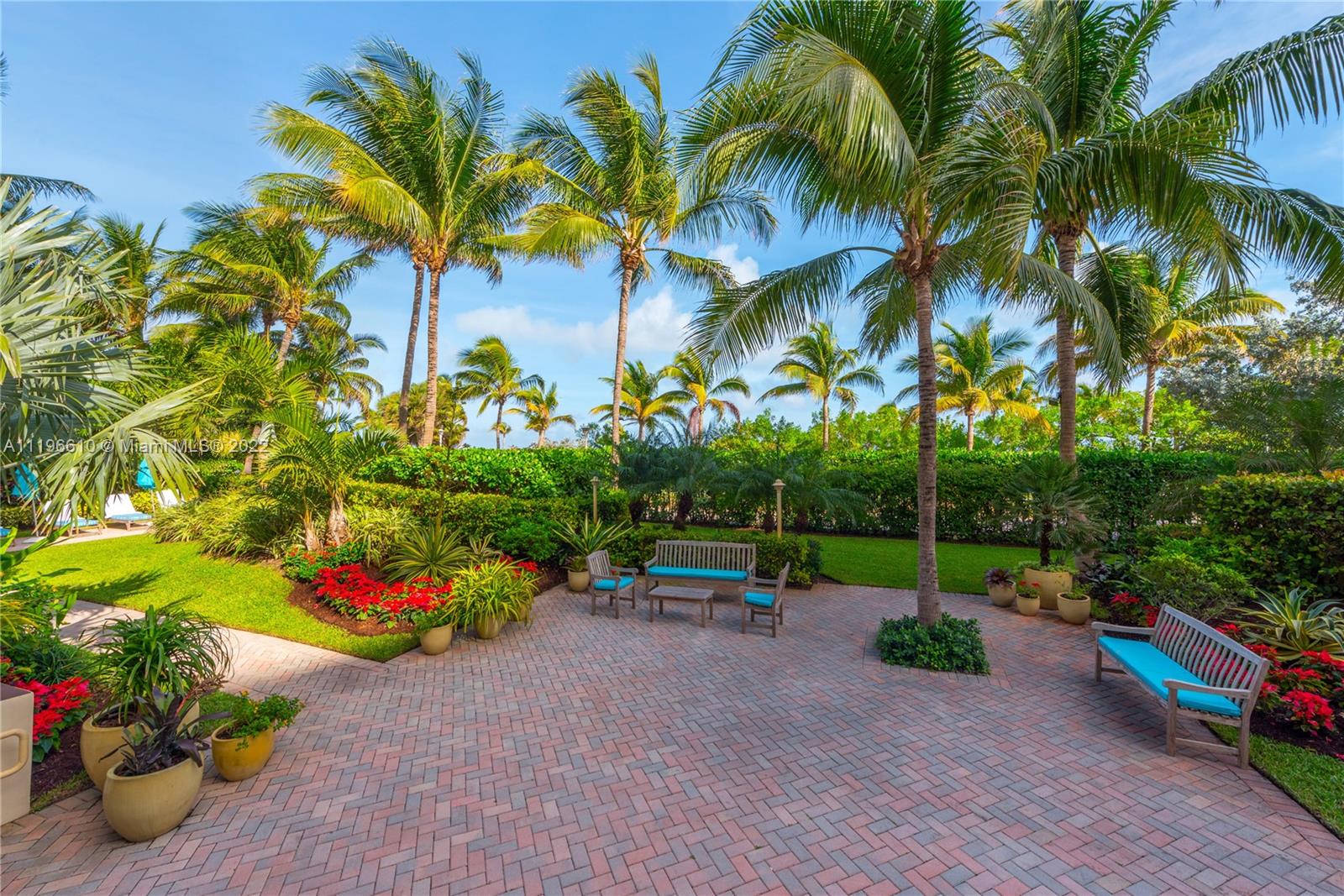 1500 Ocean Dr 704, Miami Beach, Florida 33139, 2 Bedrooms Bedrooms, ,3 BathroomsBathrooms,Residentiallease,For Rent,1500 Ocean Dr 704,A11196610