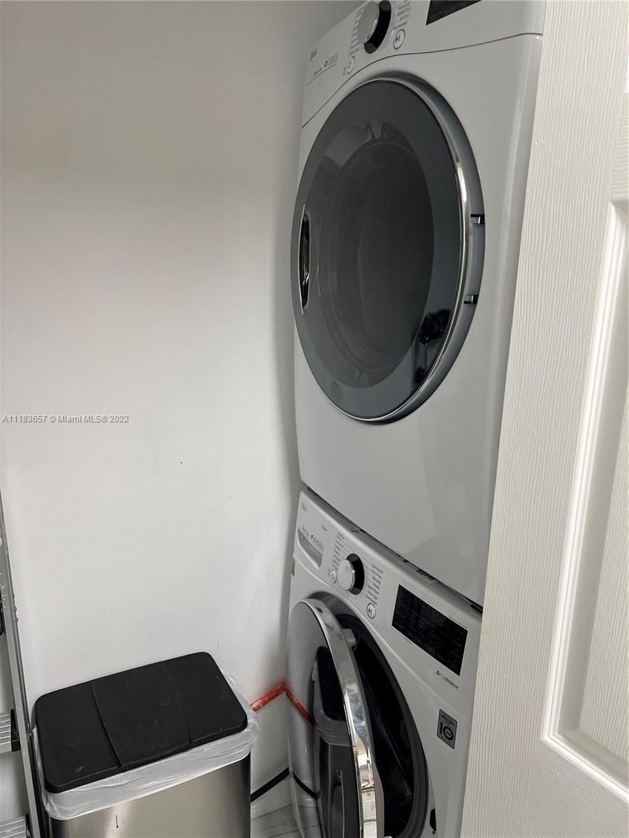 Brand New Washer/Dryer