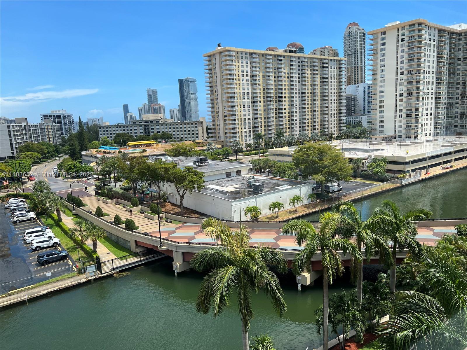 17150 N Bay Rd 2810, Sunny Isles Beach, Florida 33160, 2 Bedrooms Bedrooms, ,2 BathroomsBathrooms,Residentiallease,For Rent,17150 N Bay Rd 2810,A11183657