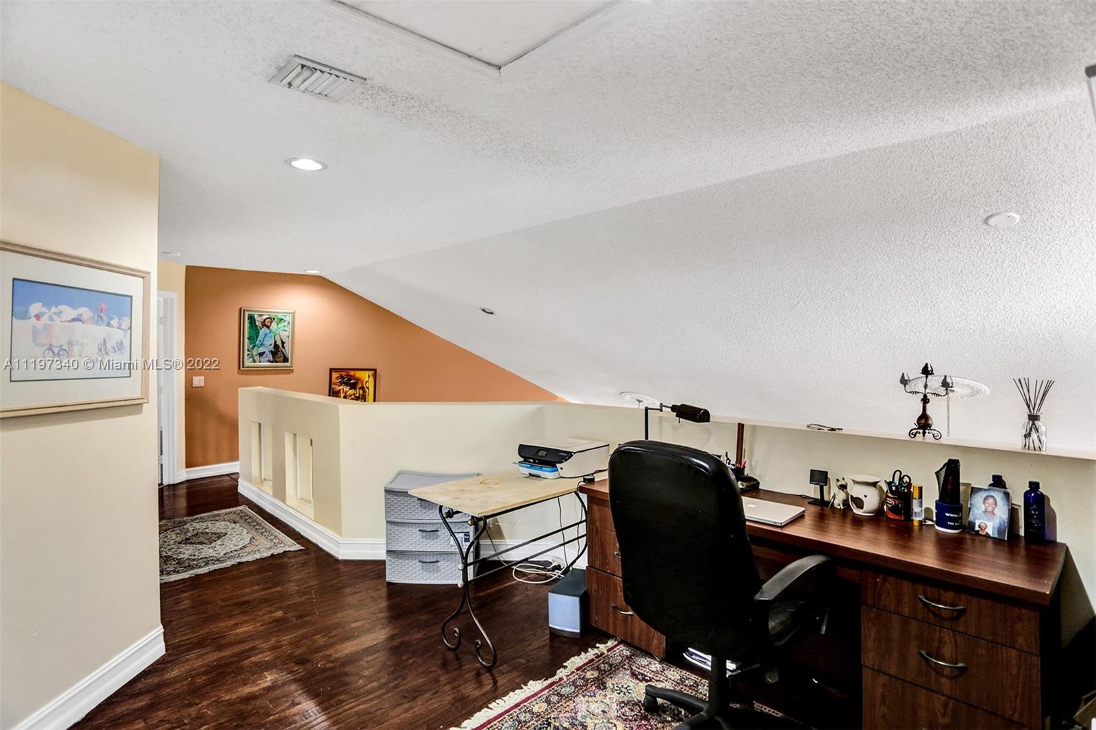 Listing Photo 37