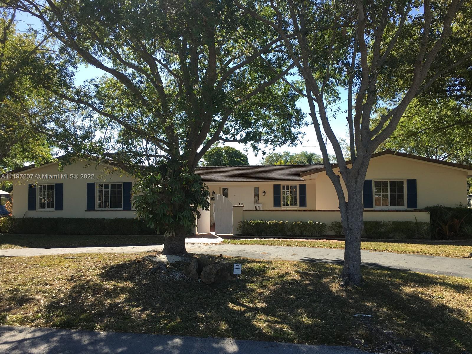 17070 SW 85th Ave  For Sale A11197207, FL