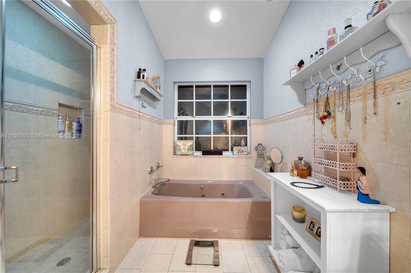 Listing Photo 27