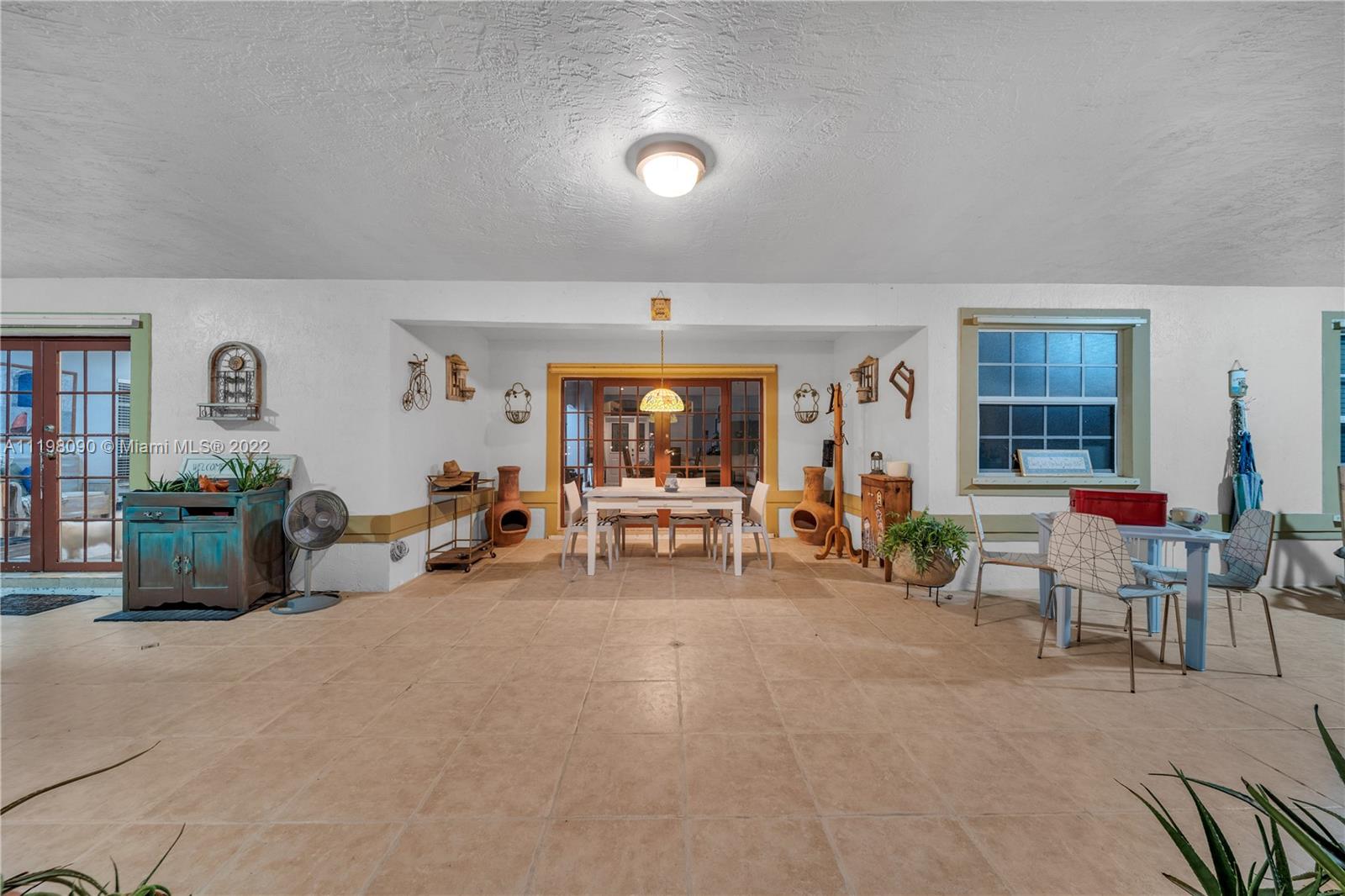 Listing Photo 32