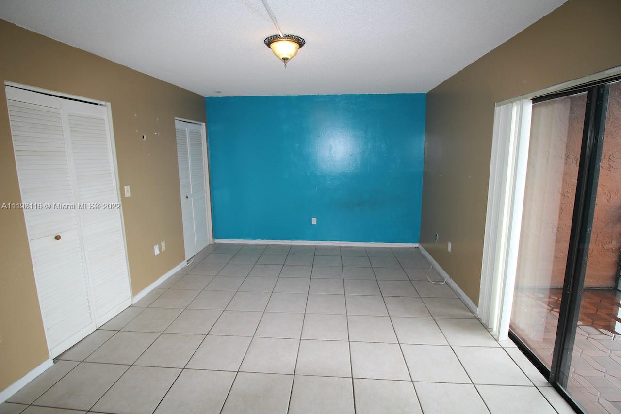 13500 NE 3rd Ct 412, North Miami, Florida 33161, 1 Bedroom Bedrooms, ,1 BathroomBathrooms,Residentiallease,For Rent,13500 NE 3rd Ct 412,A11198116
