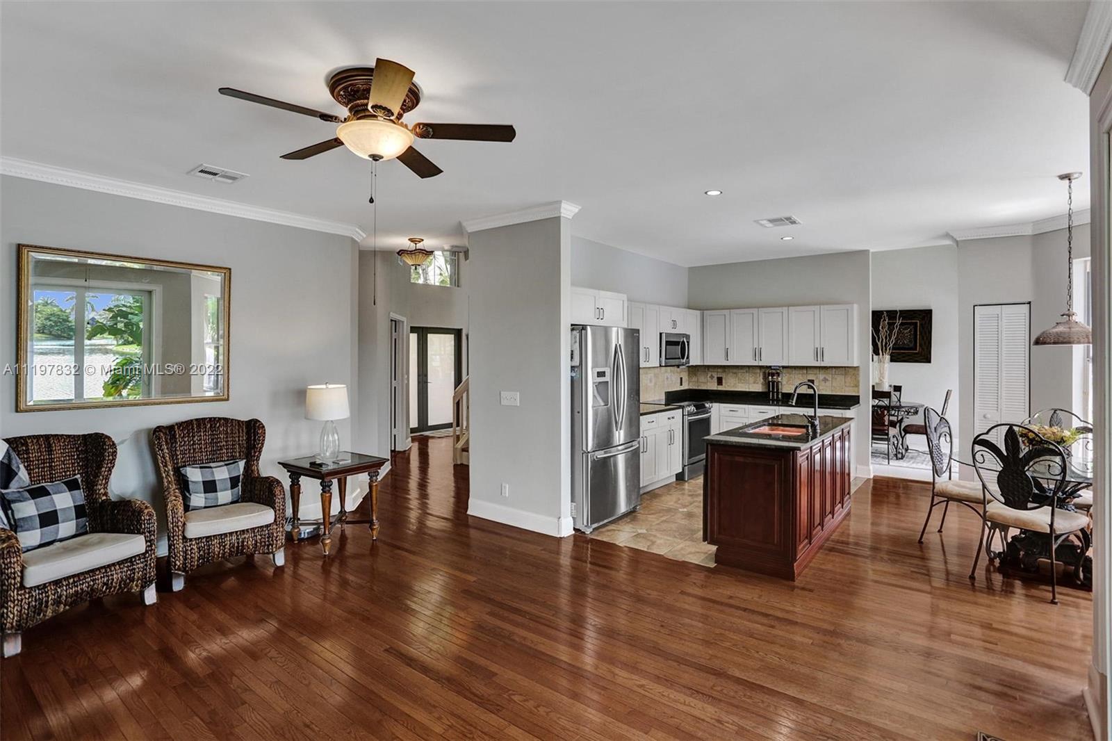 Listing Photo 15
