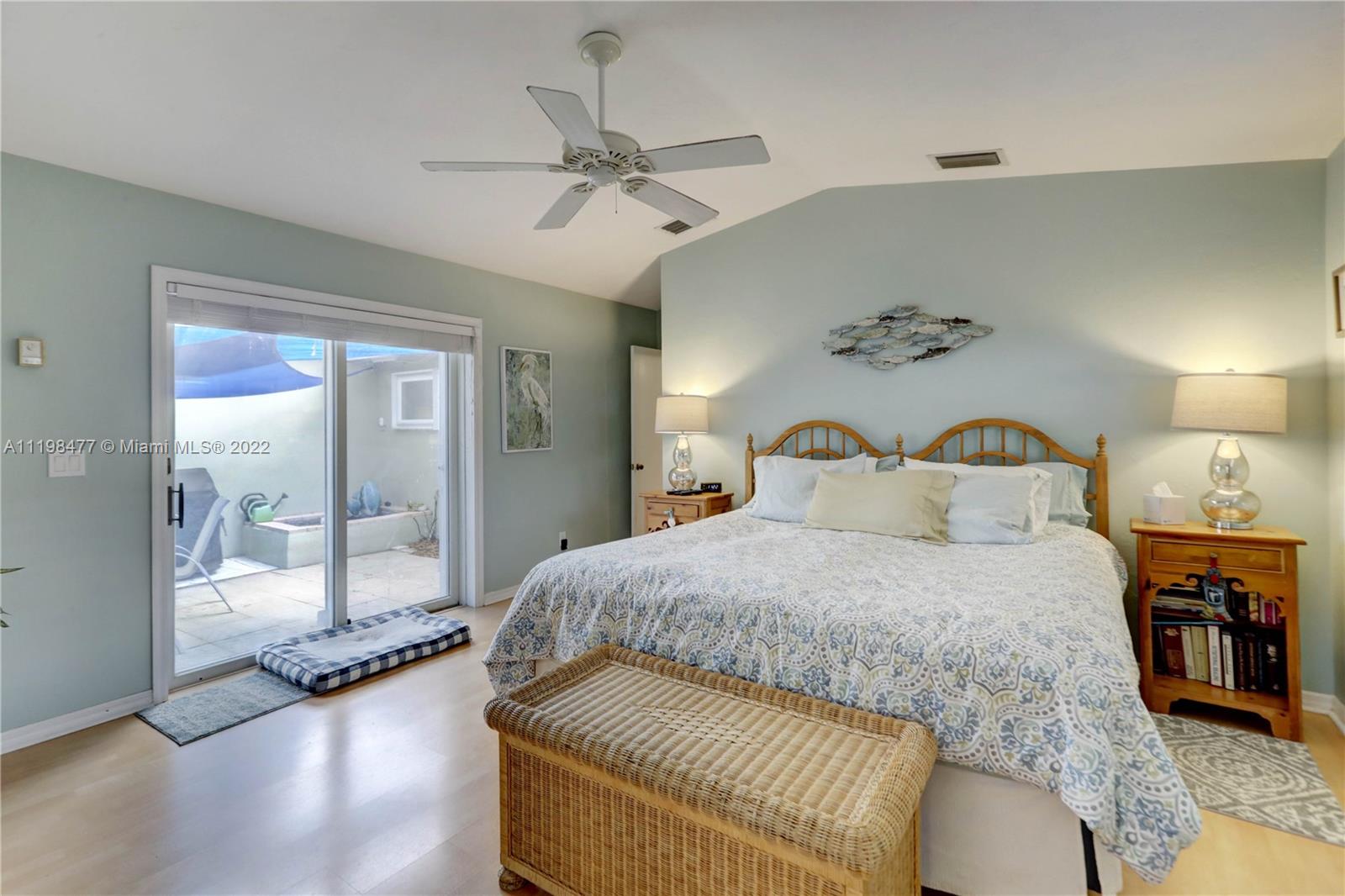 Listing Photo 25