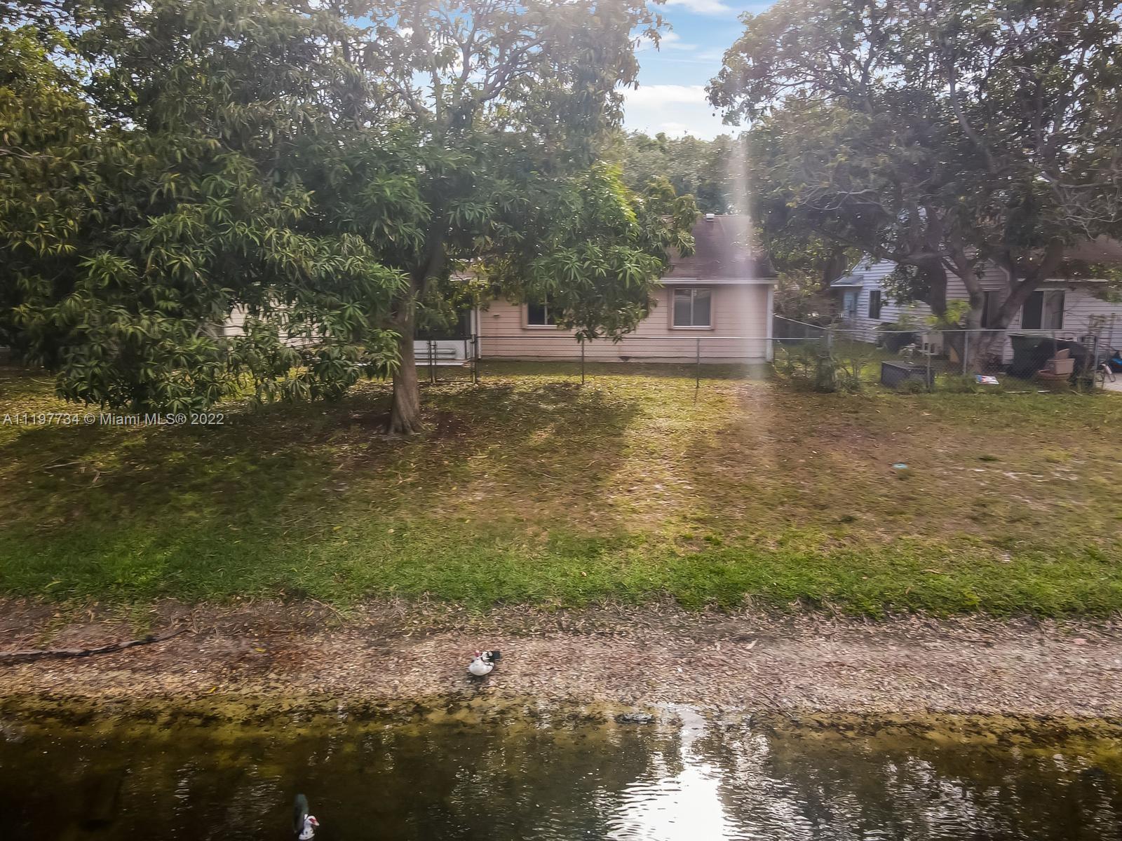 Listing Photo 22