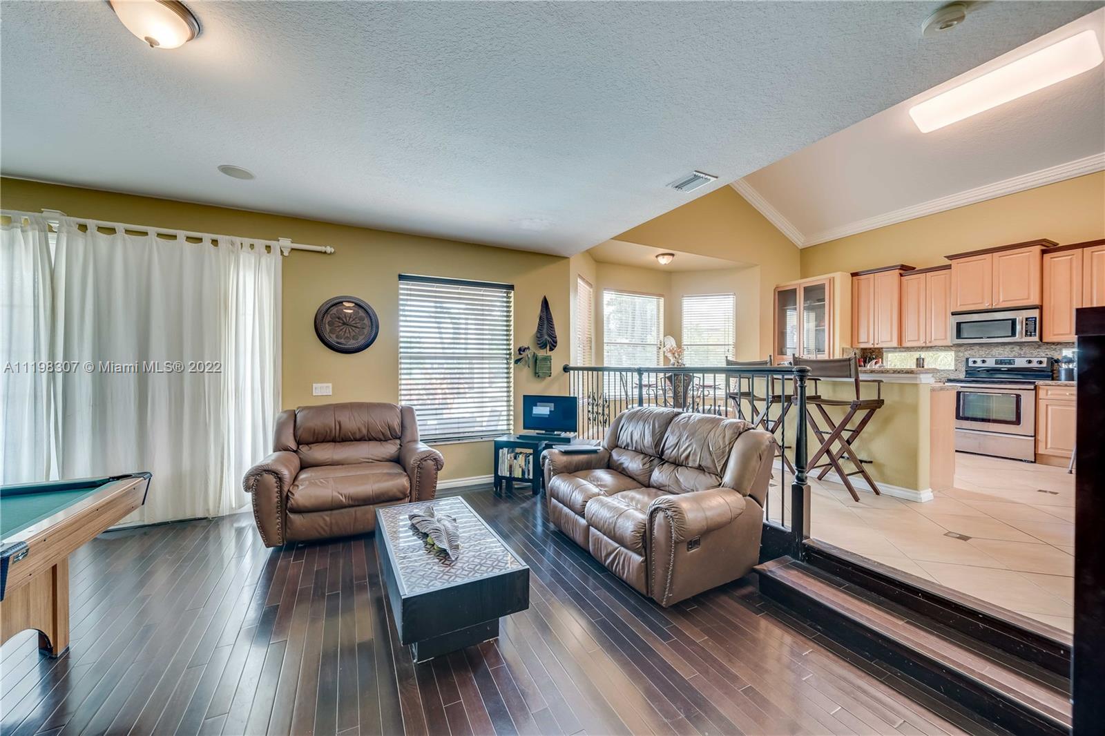 Listing Photo 15