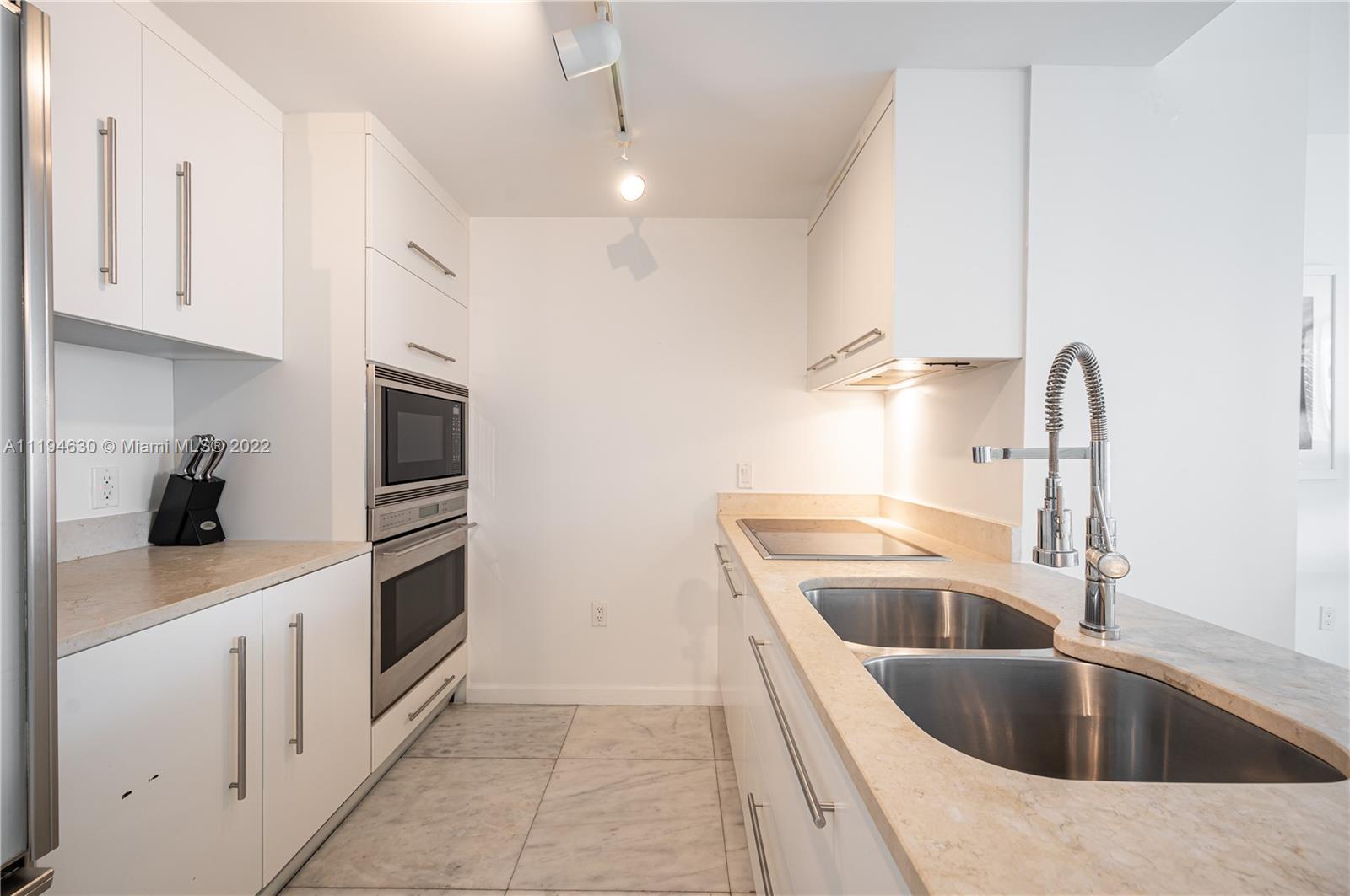 485 Brickell Ave 2709, Miami, Florida 33131, 2 Bedrooms Bedrooms, 1 Room Rooms,1 BathroomBathrooms,Residential,For Sale,485 Brickell Ave 2709,A11194630
