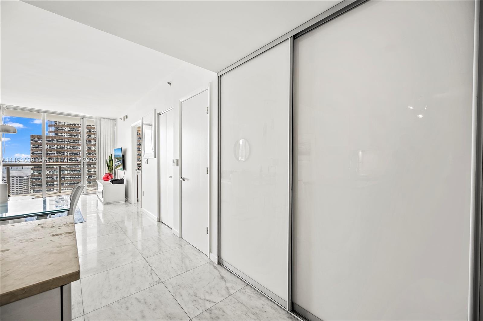 485 Brickell Ave 2709, Miami, Florida 33131, 2 Bedrooms Bedrooms, 1 Room Rooms,1 BathroomBathrooms,Residential,For Sale,485 Brickell Ave 2709,A11194630