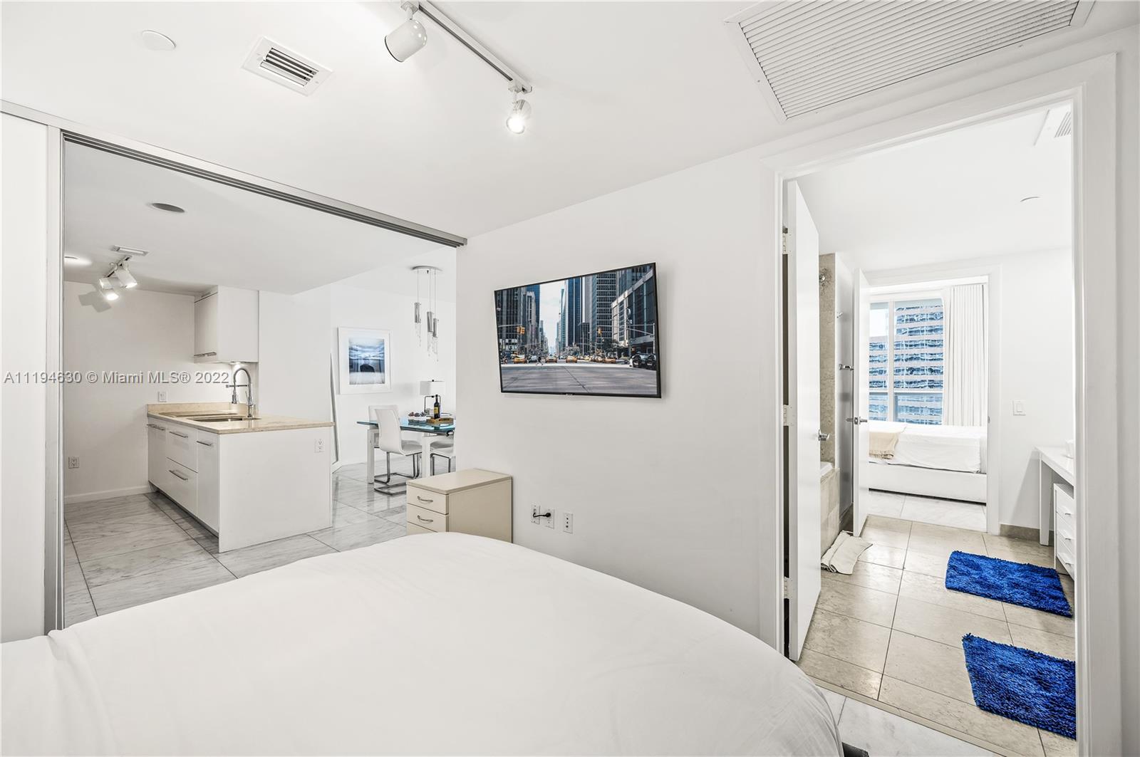 485 Brickell Ave 2709, Miami, Florida 33131, 2 Bedrooms Bedrooms, 1 Room Rooms,1 BathroomBathrooms,Residential,For Sale,485 Brickell Ave 2709,A11194630