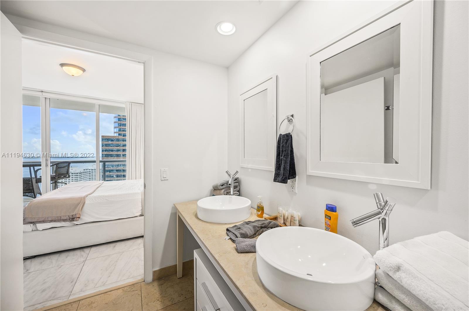 485 Brickell Ave 2709, Miami, Florida 33131, 2 Bedrooms Bedrooms, 1 Room Rooms,1 BathroomBathrooms,Residential,For Sale,485 Brickell Ave 2709,A11194630