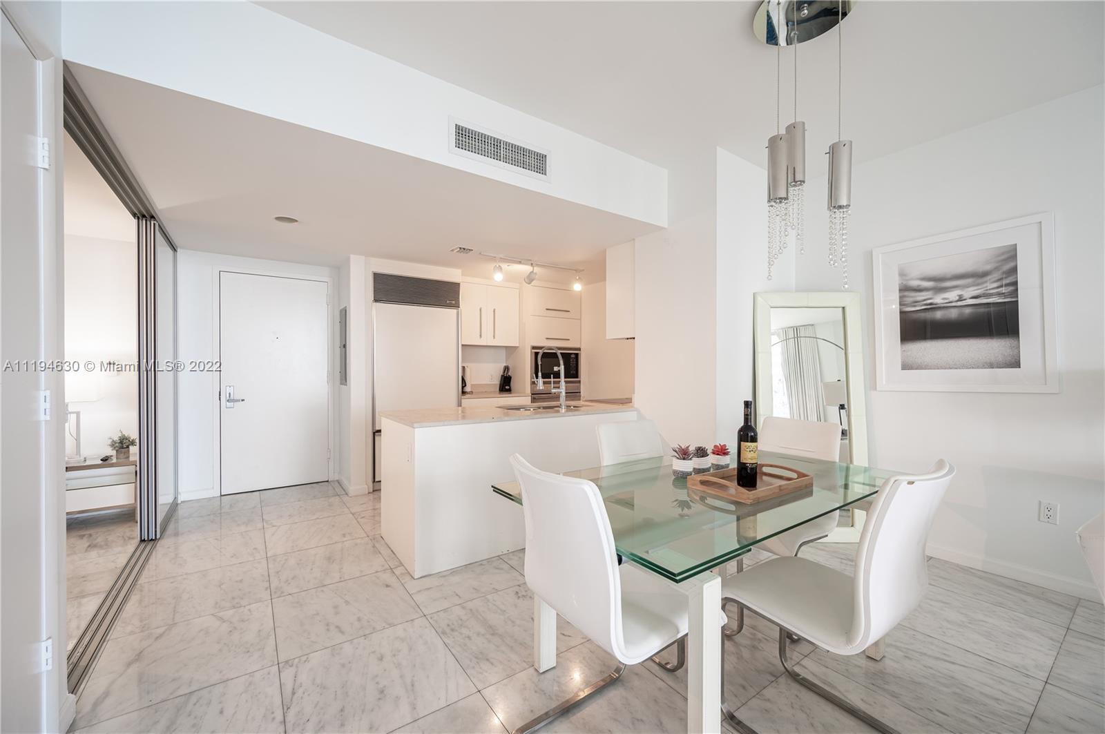 485 Brickell Ave 2709, Miami, Florida 33131, 2 Bedrooms Bedrooms, 1 Room Rooms,1 BathroomBathrooms,Residential,For Sale,485 Brickell Ave 2709,A11194630
