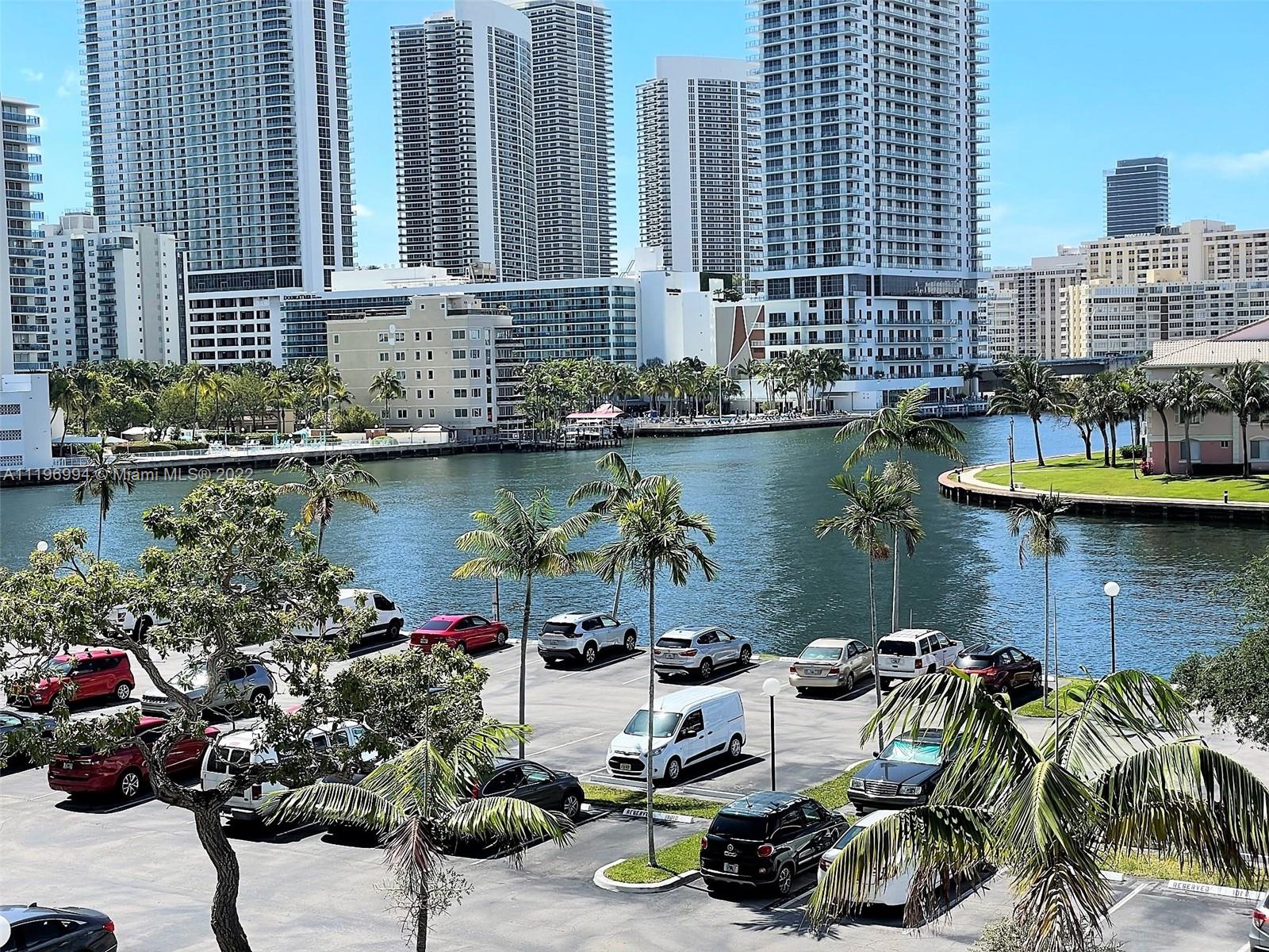 Watch the boat parade from the intracoastal view