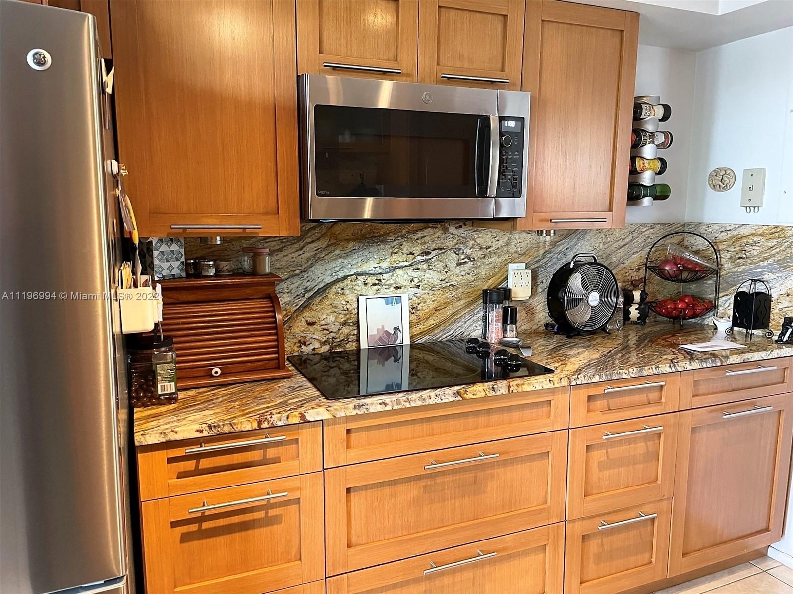 Granite countertops and backsplashes