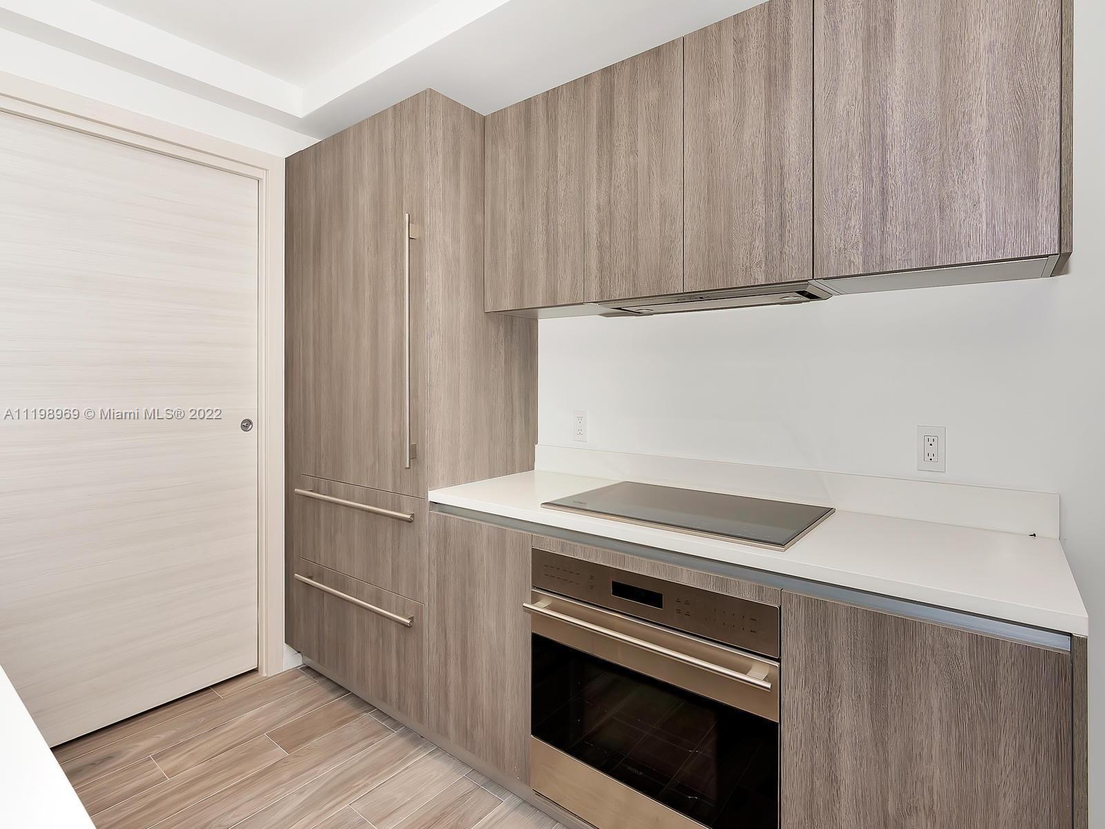 801 S Miami Ave 2810, Miami, Florida 33131, 2 Bedrooms Bedrooms, ,2 BathroomsBathrooms,Residential,For Sale,801 S Miami Ave 2810,A11198969