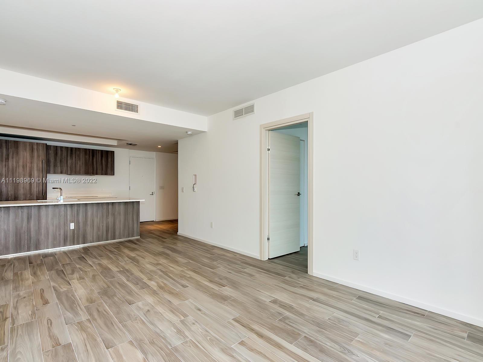 801 S Miami Ave 2810, Miami, Florida 33131, 2 Bedrooms Bedrooms, ,2 BathroomsBathrooms,Residential,For Sale,801 S Miami Ave 2810,A11198969
