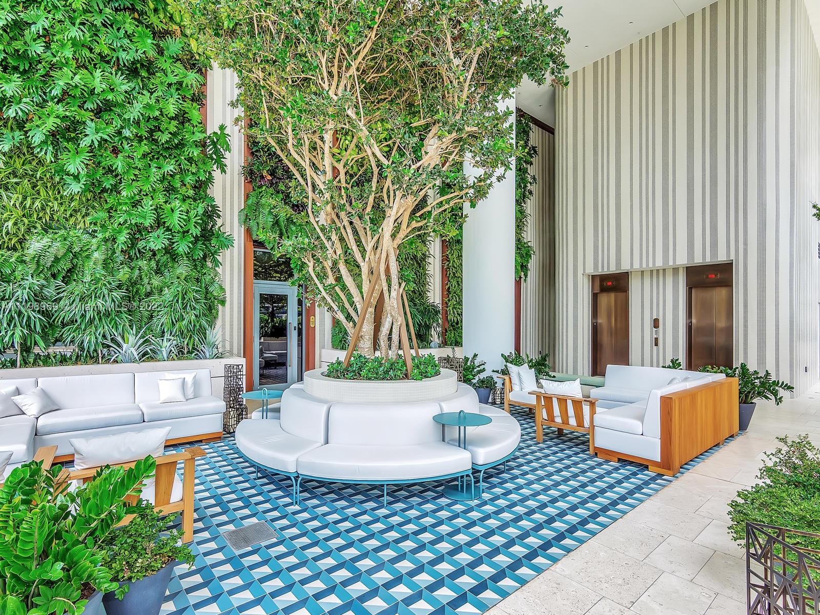 801 S Miami Ave 2810, Miami, Florida 33131, 2 Bedrooms Bedrooms, ,2 BathroomsBathrooms,Residential,For Sale,801 S Miami Ave 2810,A11198969