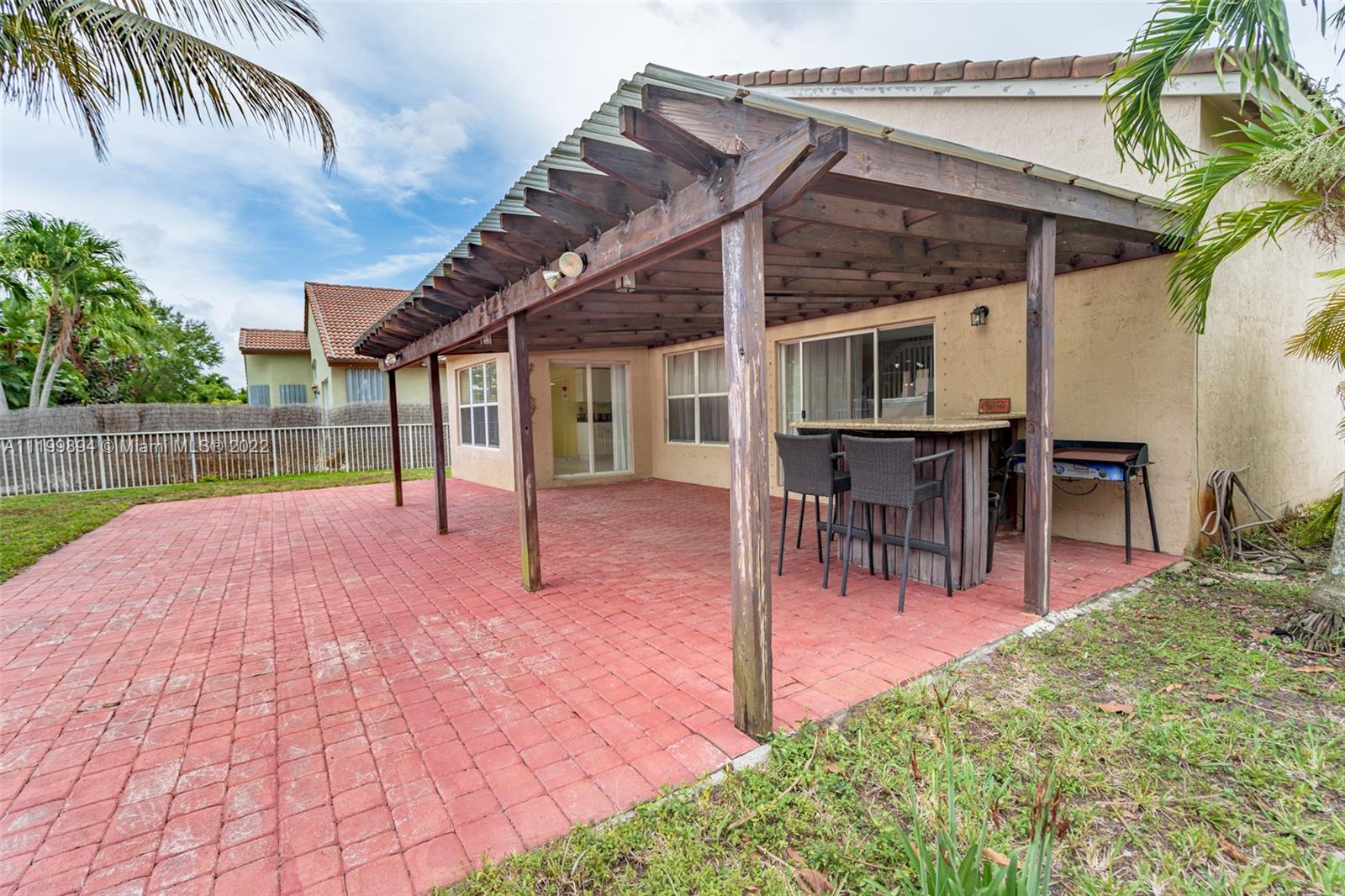 Listing Photo 6