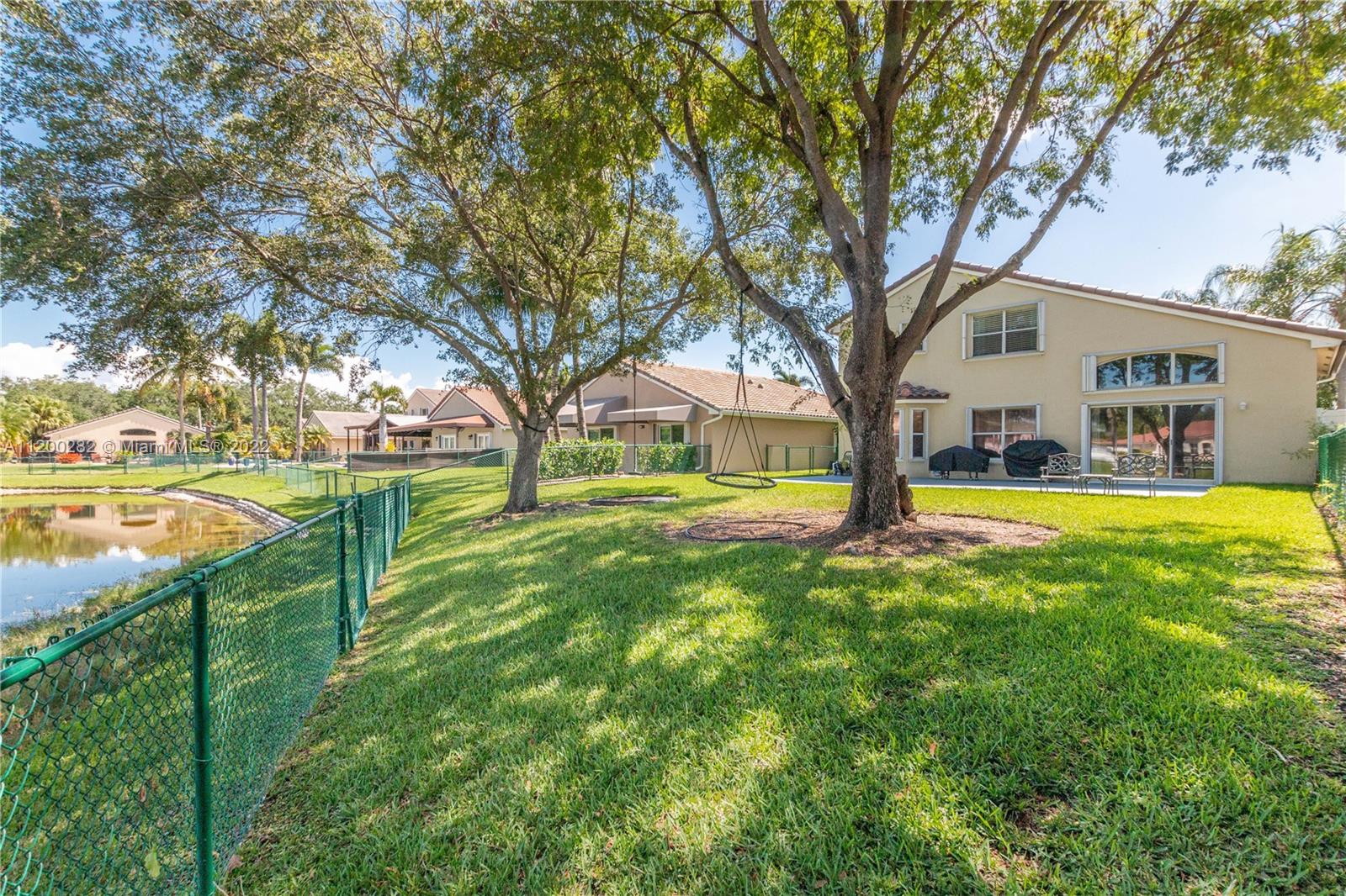 Listing Photo 16