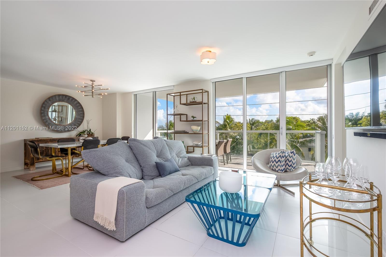 Photo 1 of Ios On The Bay Condo Apt 312 in Miami - MLS A11201152