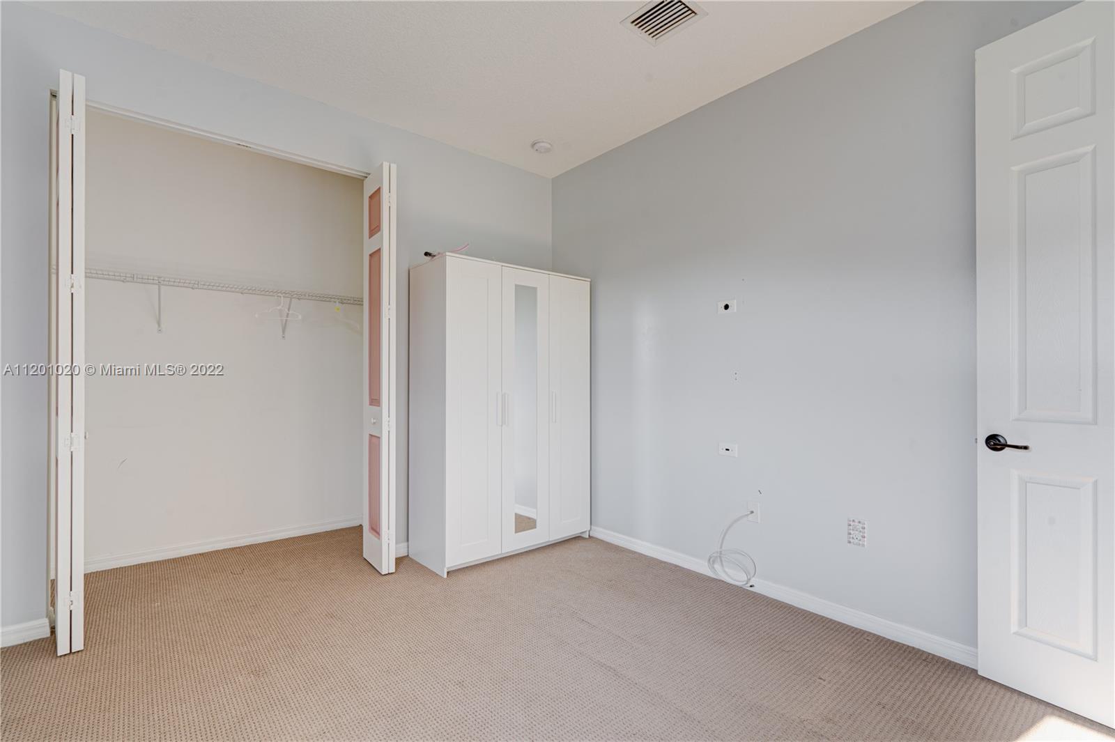 Listing Photo 35
