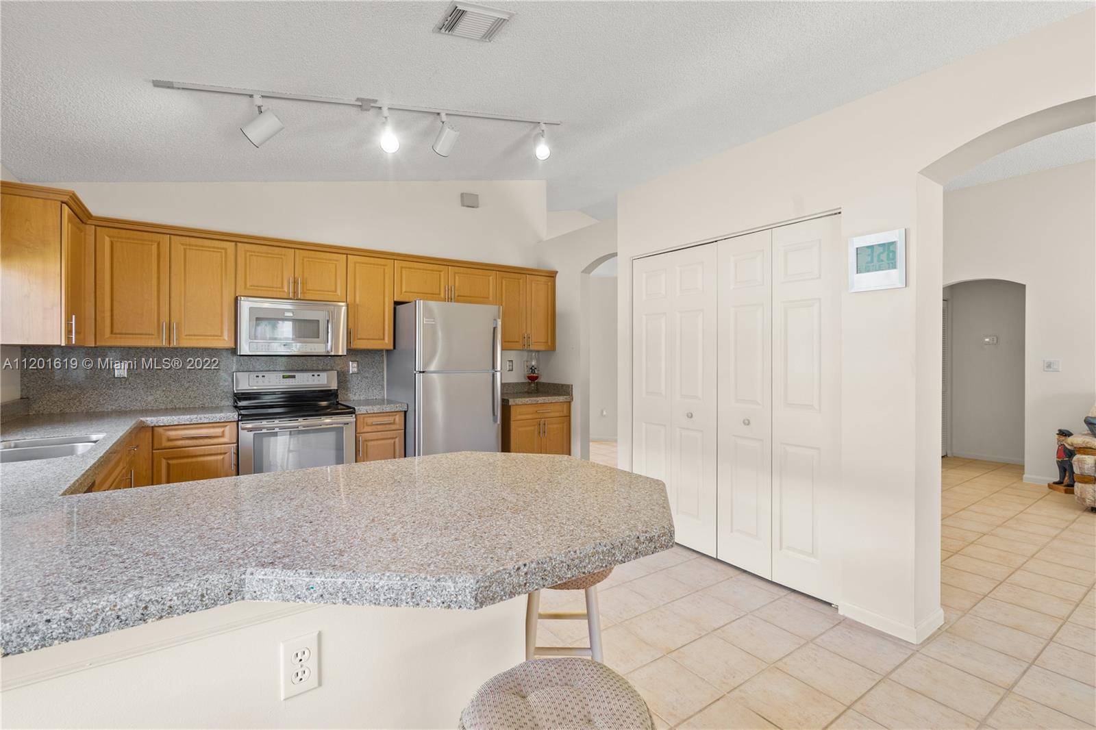 Listing Photo 27