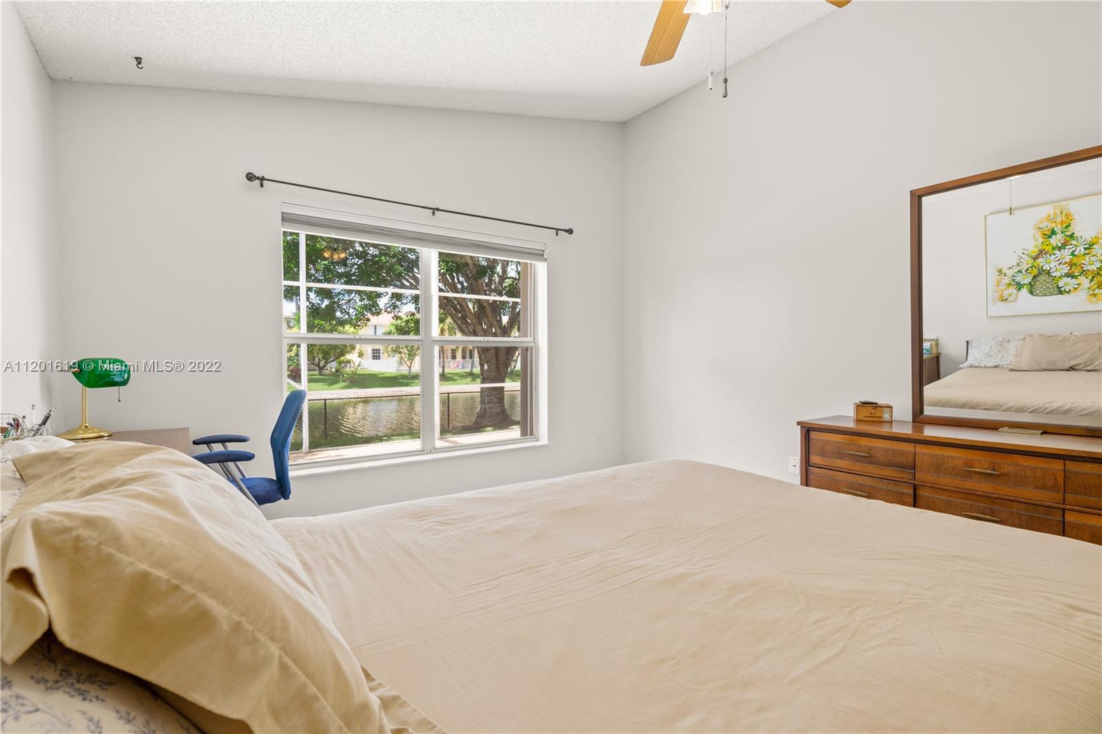 Listing Photo 29