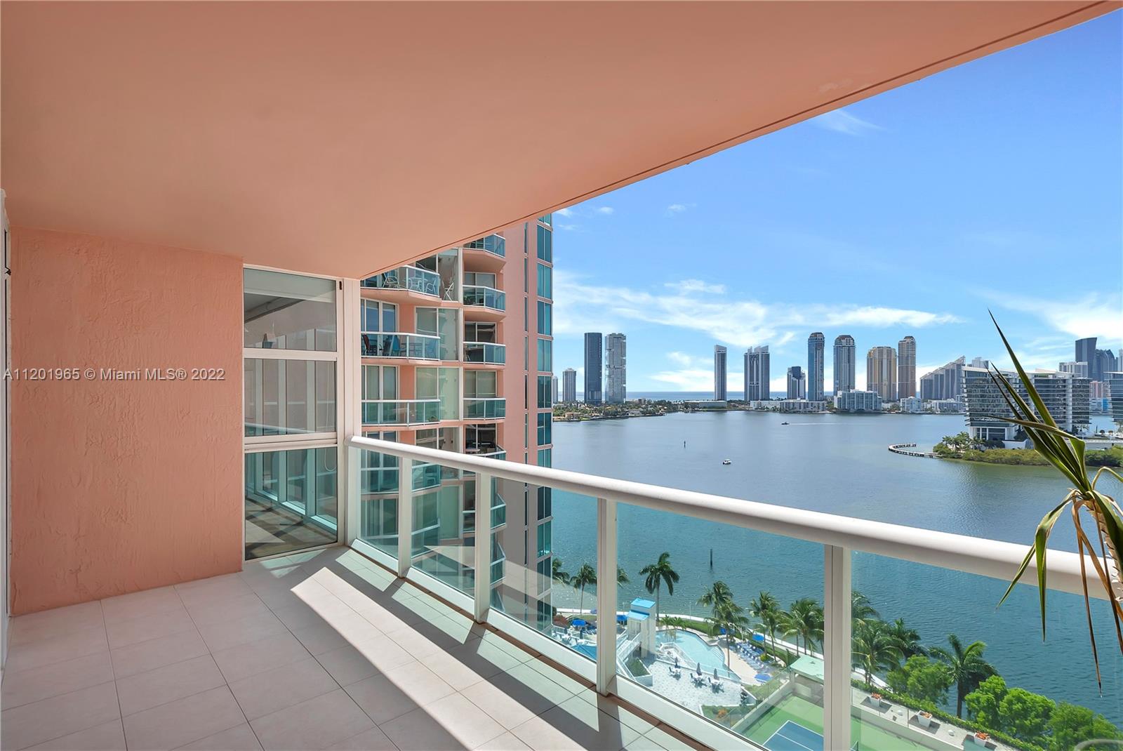 3370 NE 190th St 1711, Aventura, Florida 33180, 2 Bedrooms Bedrooms, ,2 BathroomsBathrooms,Residentiallease,For Rent,3370 NE 190th St 1711,A11201965