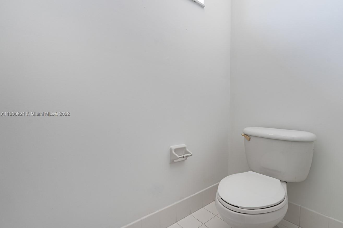 Listing Photo 24