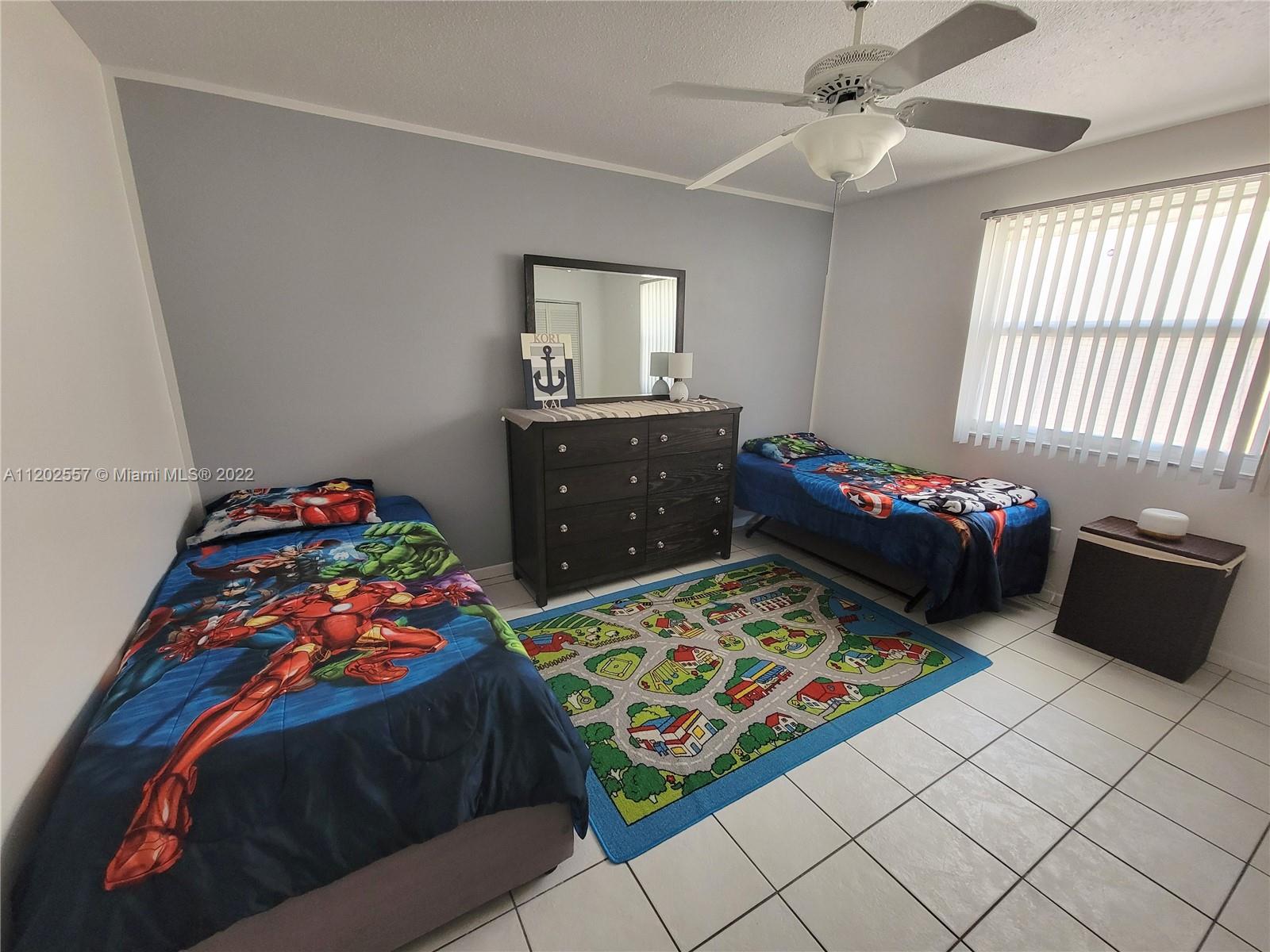 Listing Photo 14