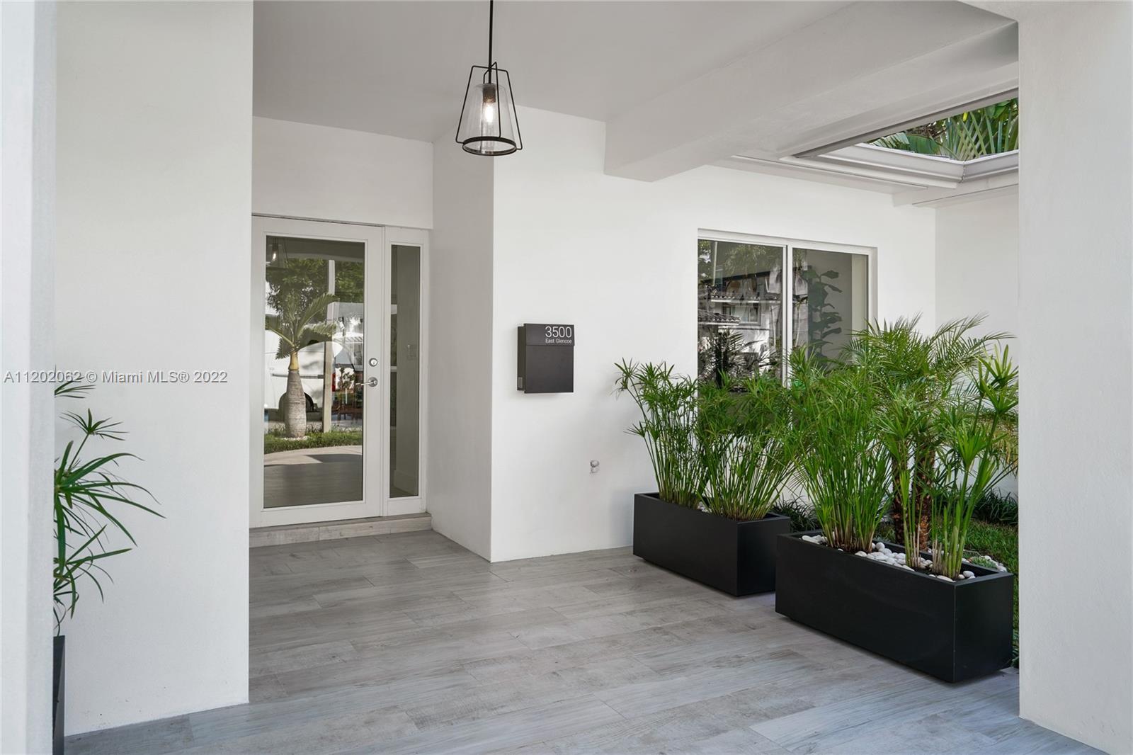 Listing Photo 18