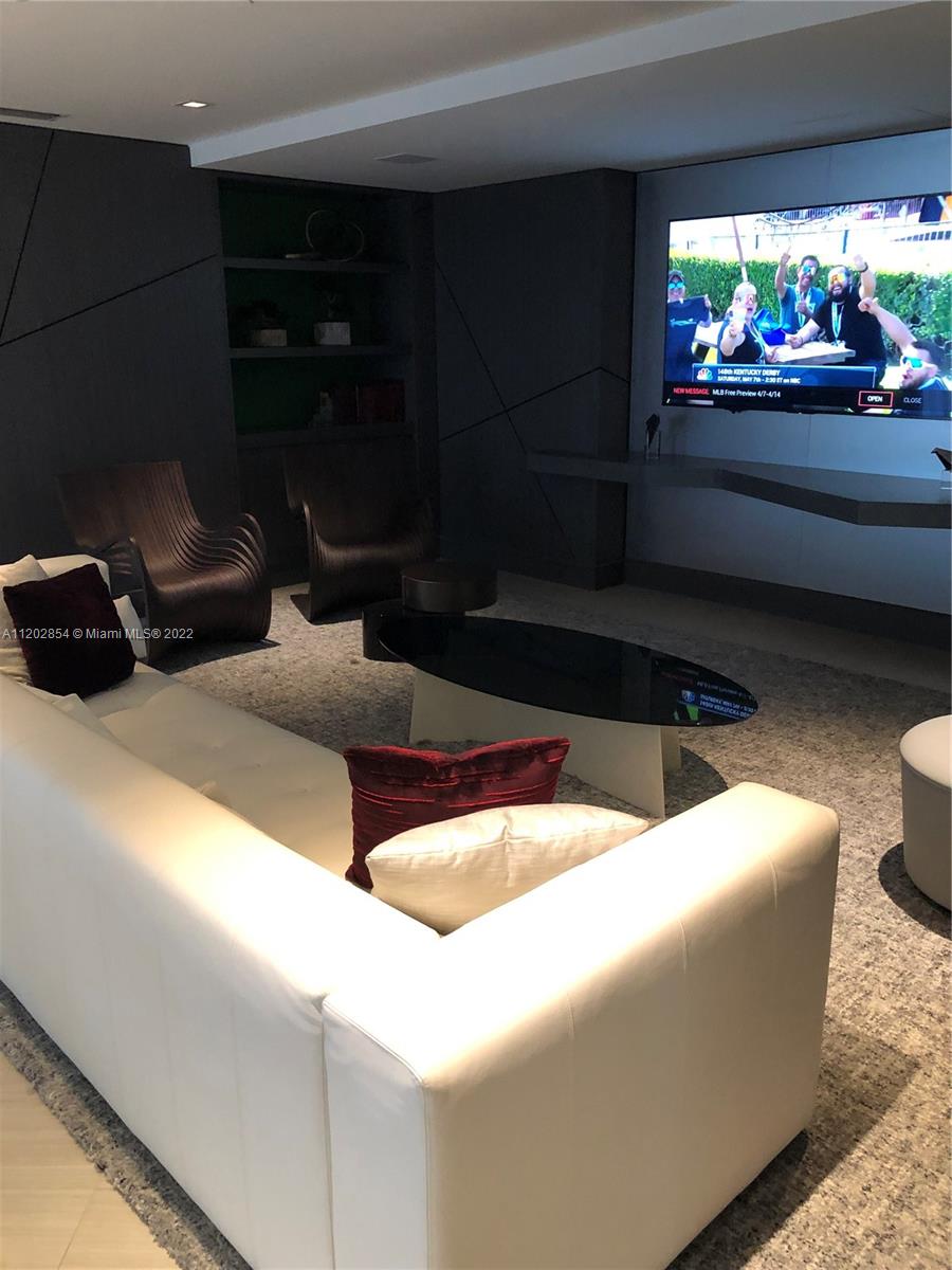 TV ROOM