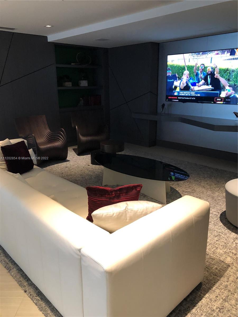 TV ROOM