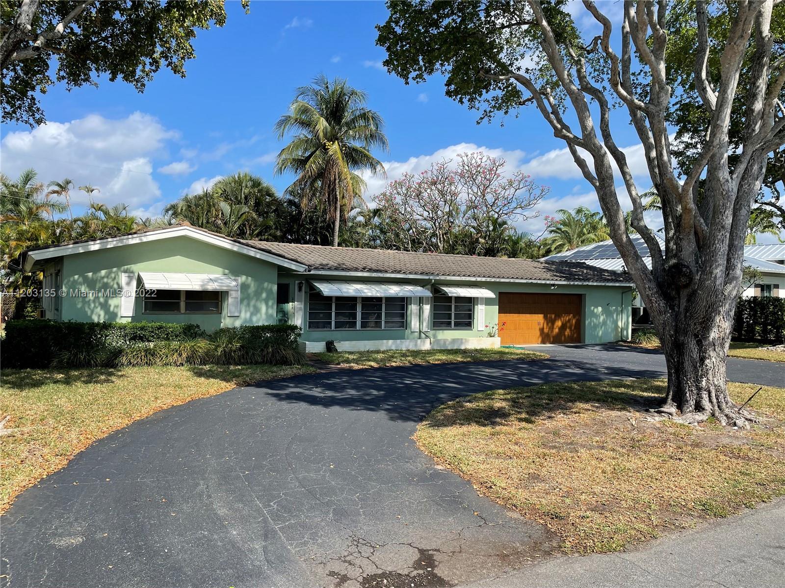 Location, location, location! Renovate or build your dream home. Sought after Coral Ridge/Fort Lauderdale located within the desirable Bayview School District. Only minutes away from Fort Lauderdale's best beaches, dining, shopping, nightlife and Fort Lauderdale International Airport. Original owner since 1950's. Home has hurricane awnings and panels.