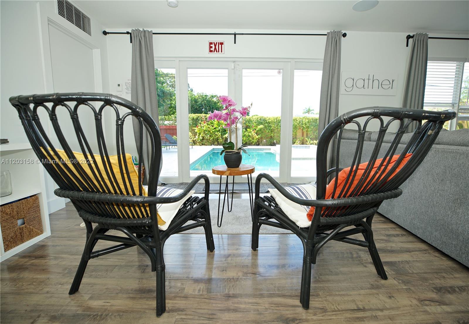 Listing Photo 11