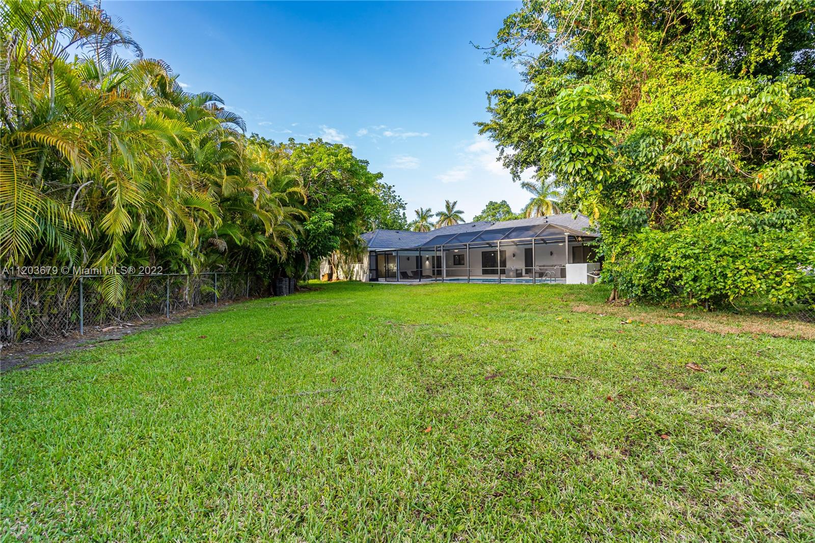11600 SW 72nd Ave, Pinecrest, Florida 33156, 5 Bedrooms Bedrooms, ,3 BathroomsBathrooms,Residential,For Sale,11600 SW 72nd Ave,A11203679