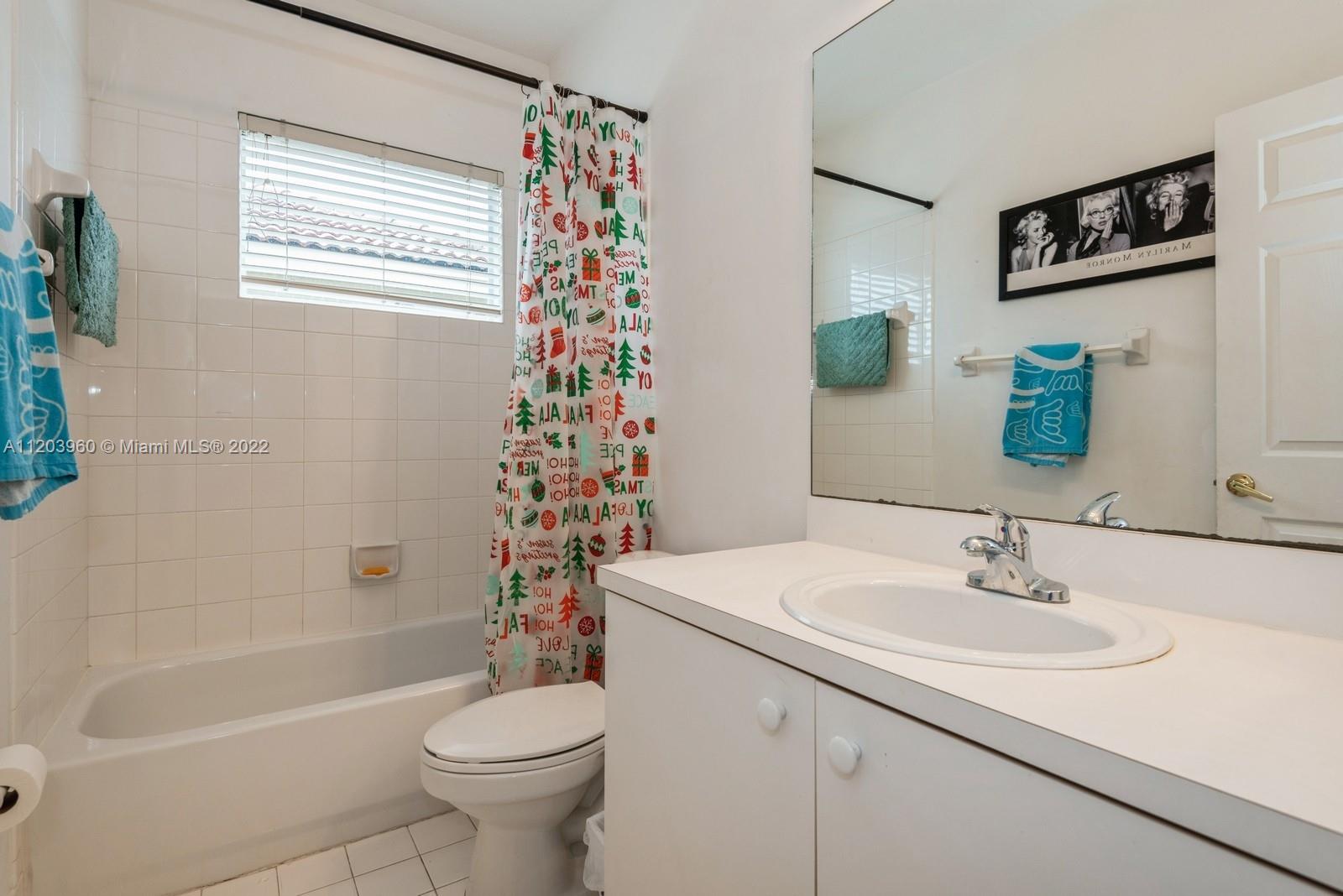 Listing Photo 16