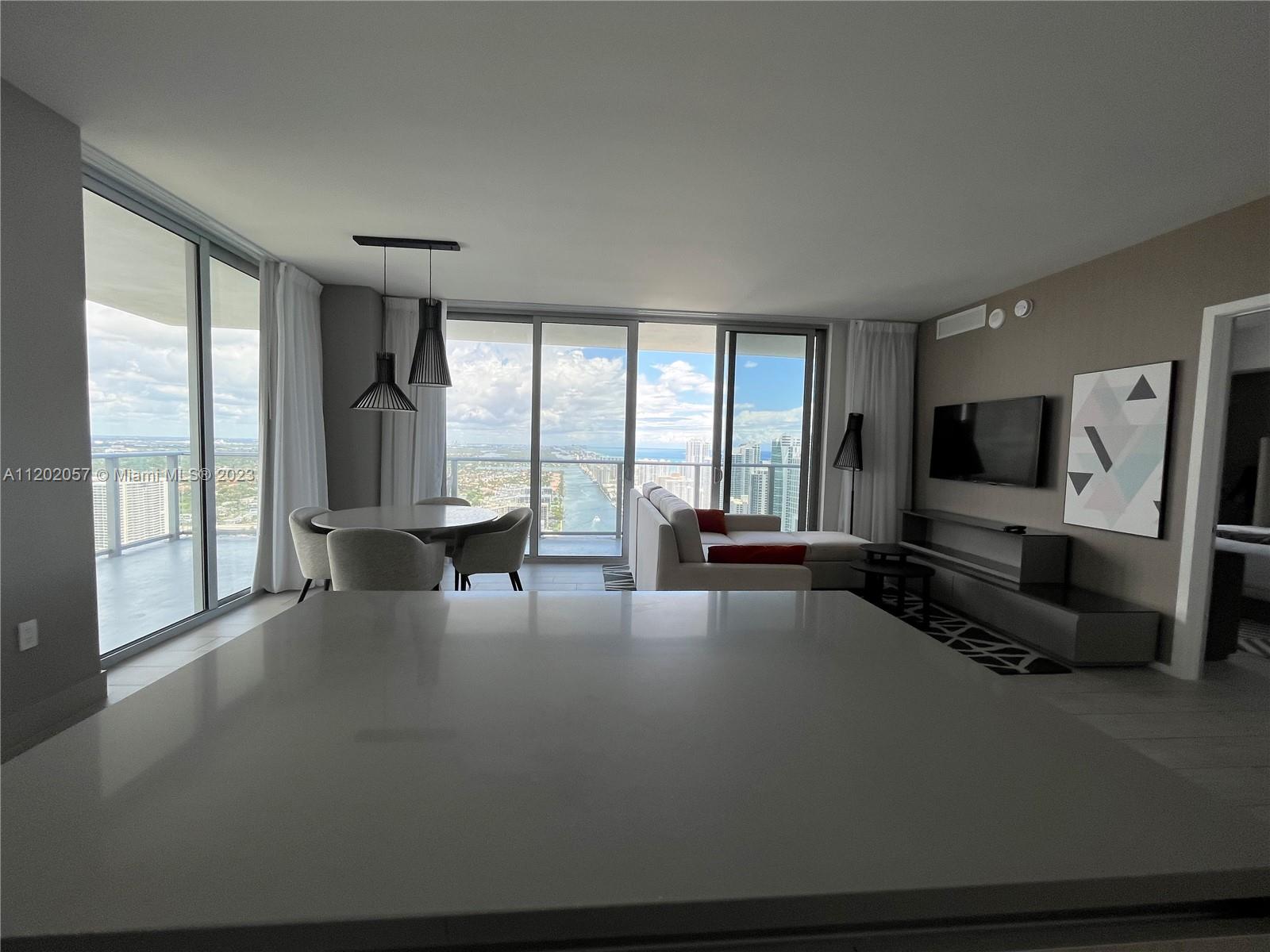 Large living/dinning room with incredible views