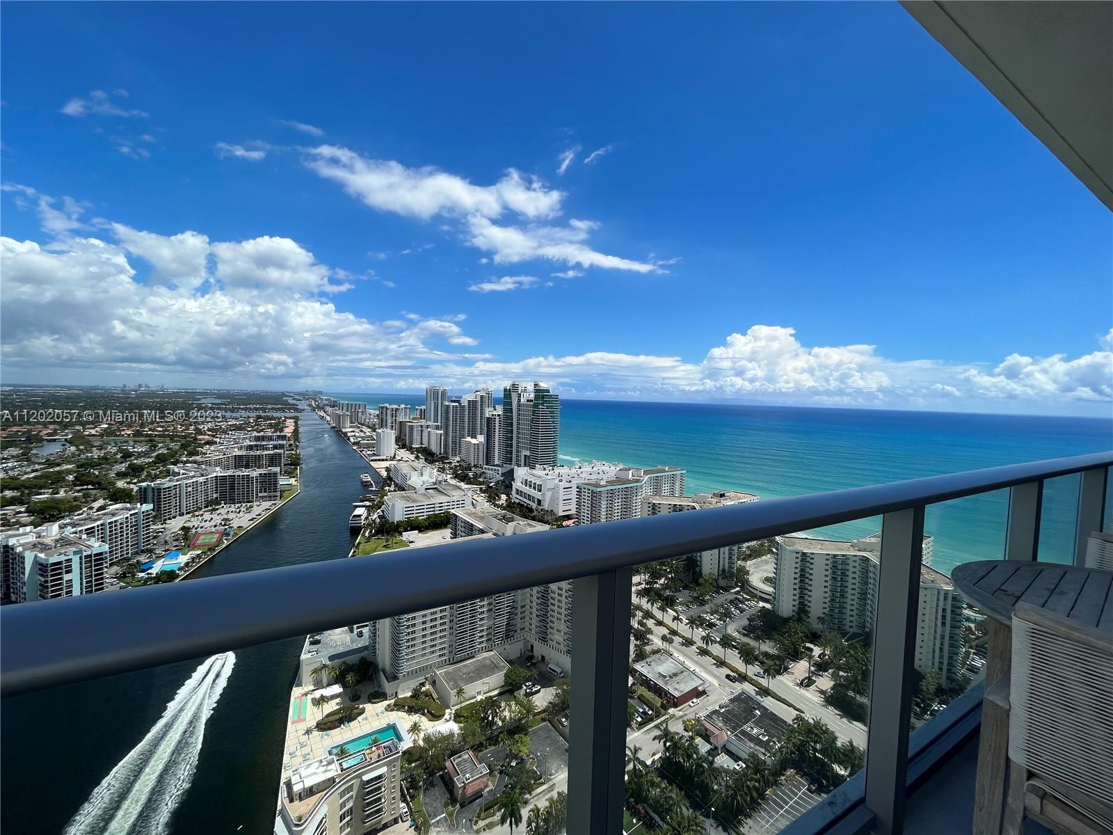 Balcony & amazing view