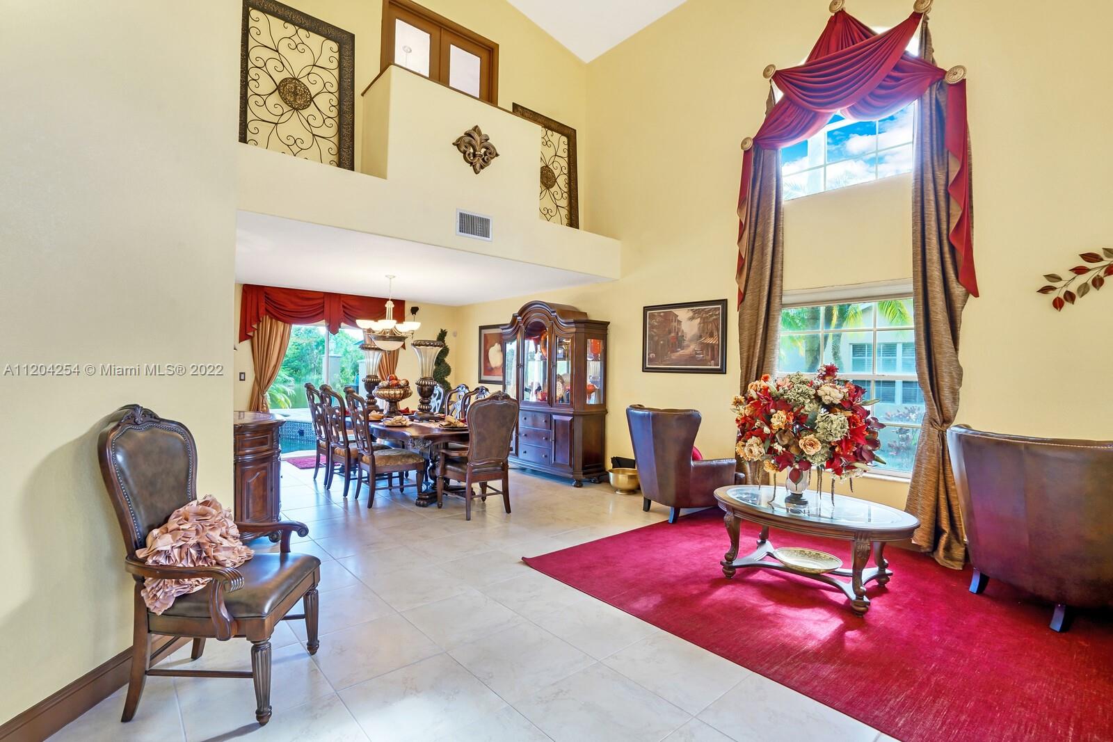 Listing Photo 18