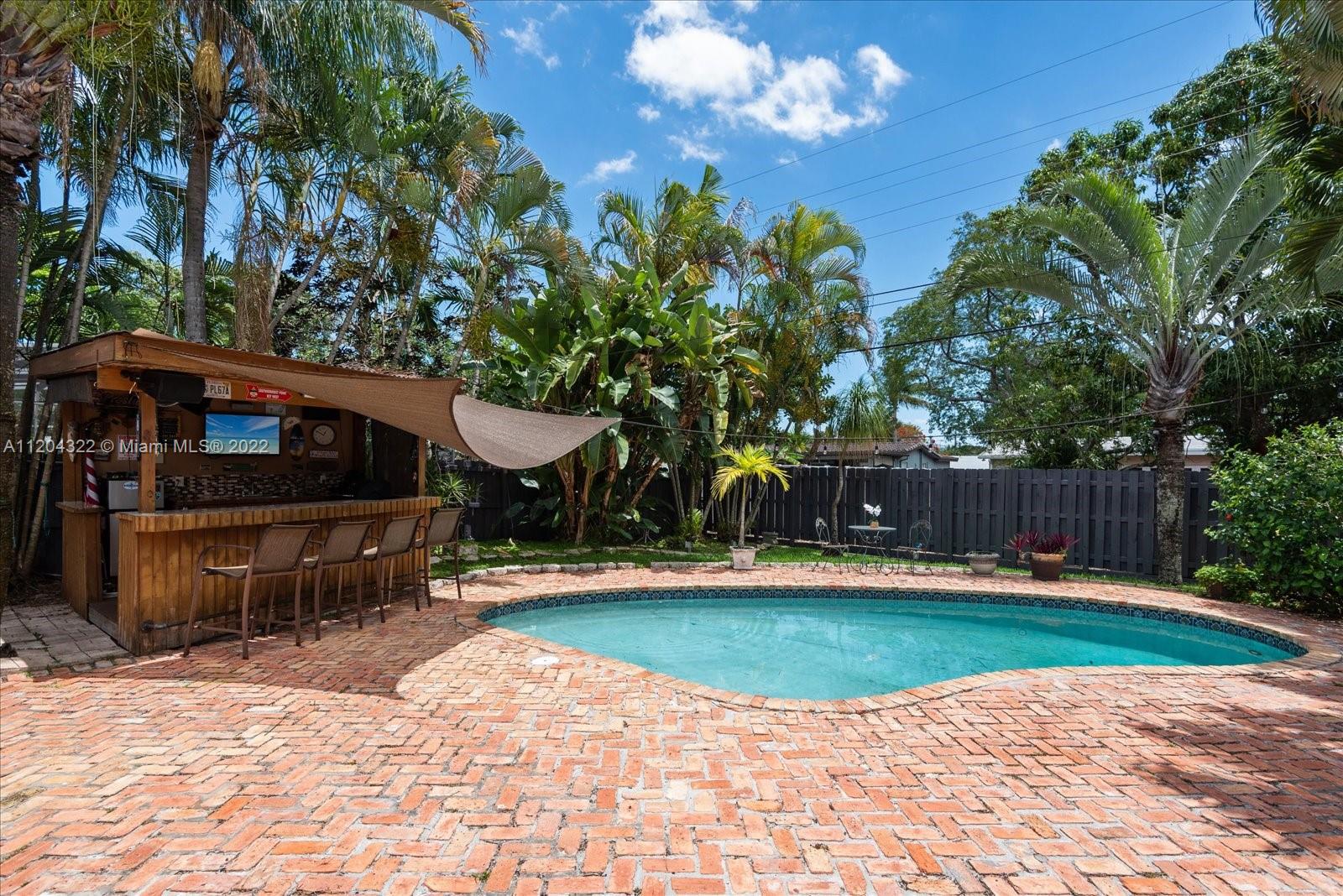 Listing Photo 18