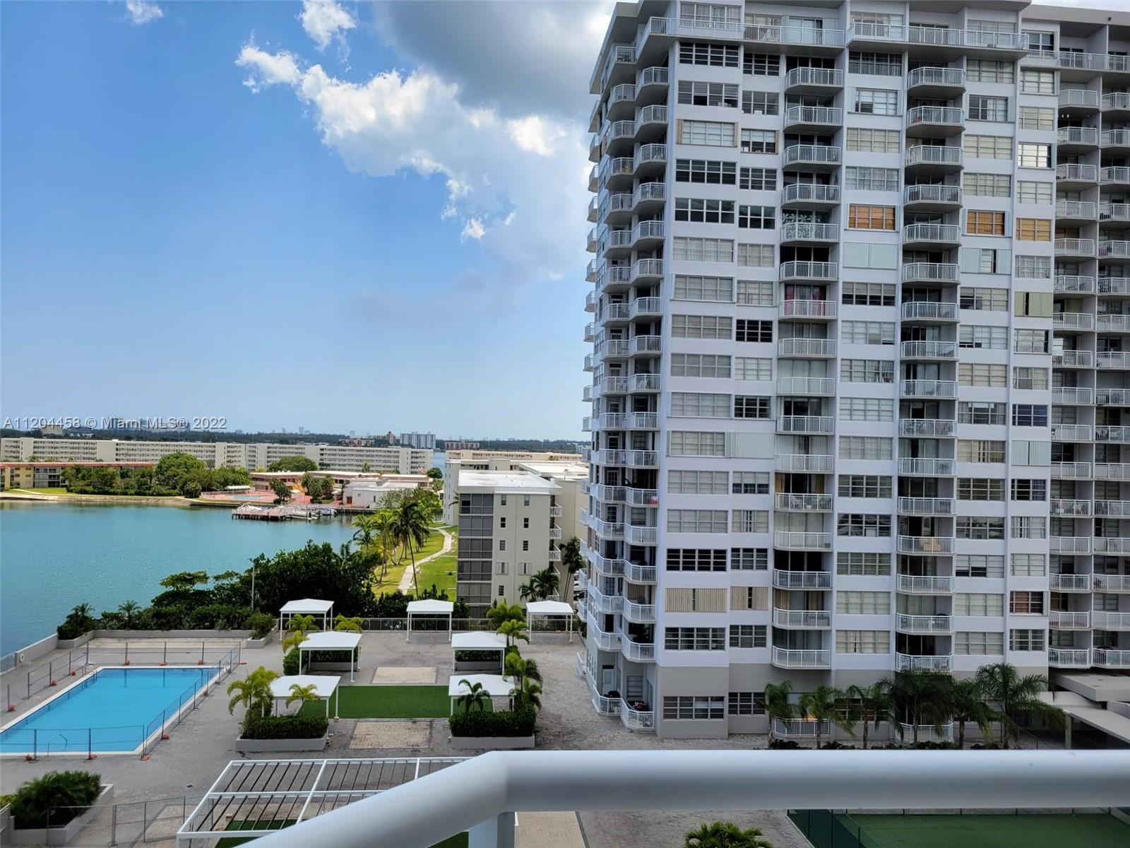18071 Biscayne Blvd 803, Aventura, Florida 33160, 1 Bedroom Bedrooms, ,1 BathroomBathrooms,Residential,For Sale,18071 Biscayne Blvd 803,A11204458